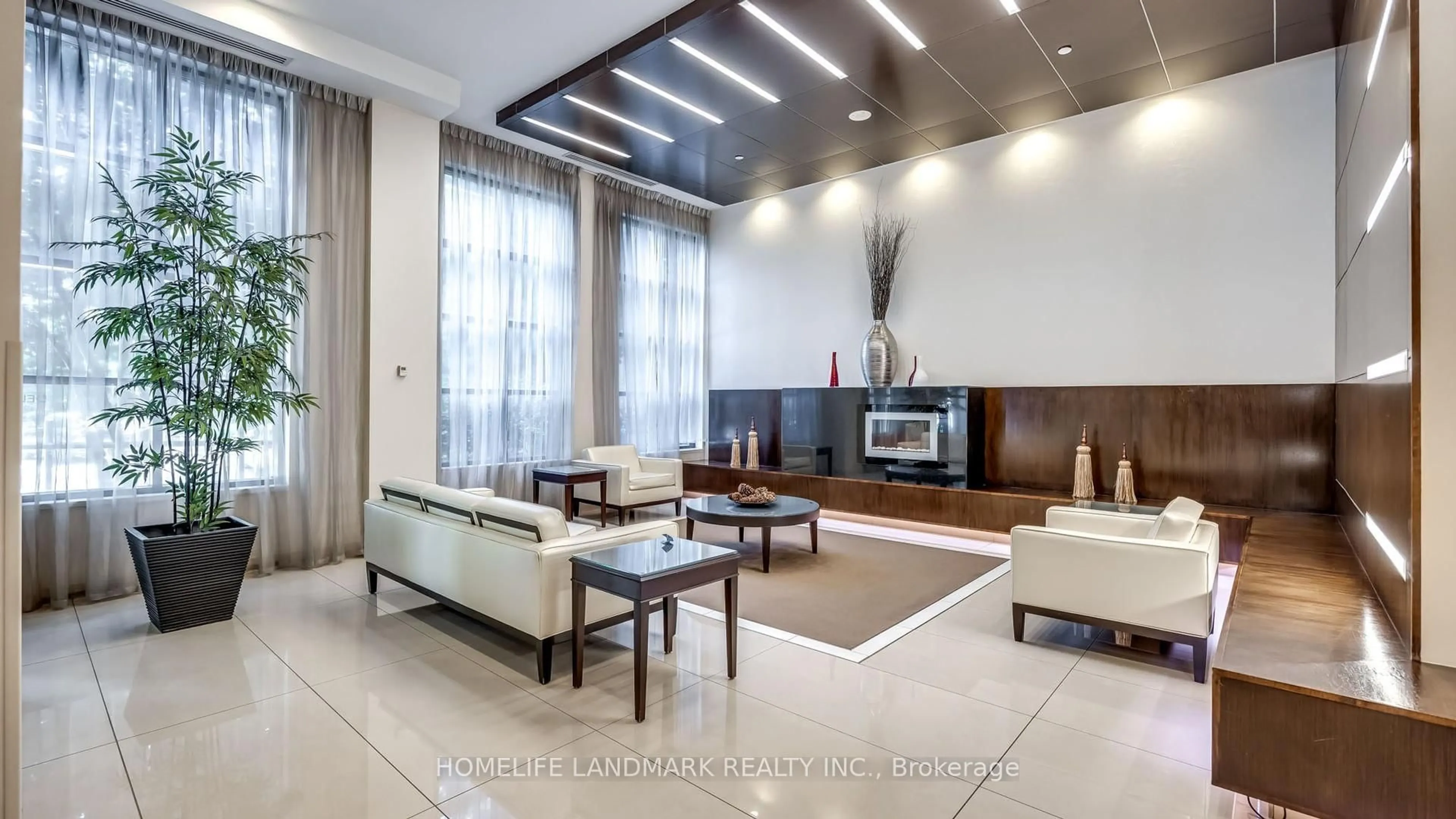 Lobby for 500 Doris Ave #1730, Toronto Ontario M2N 0C1