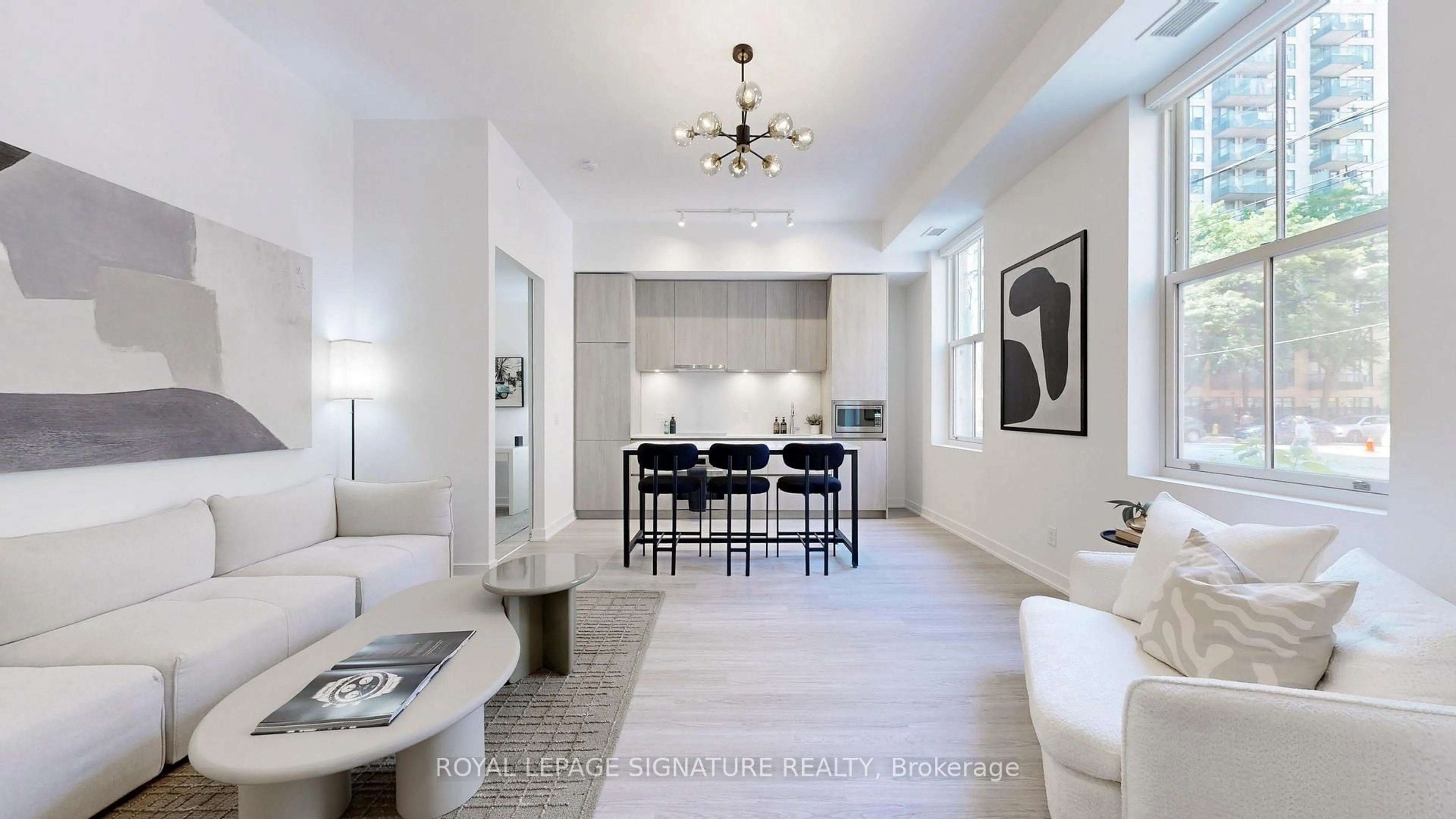 Living room with furniture, ceramic/tile floor for 81 Shuter St, Toronto Ontario M5B 0C6