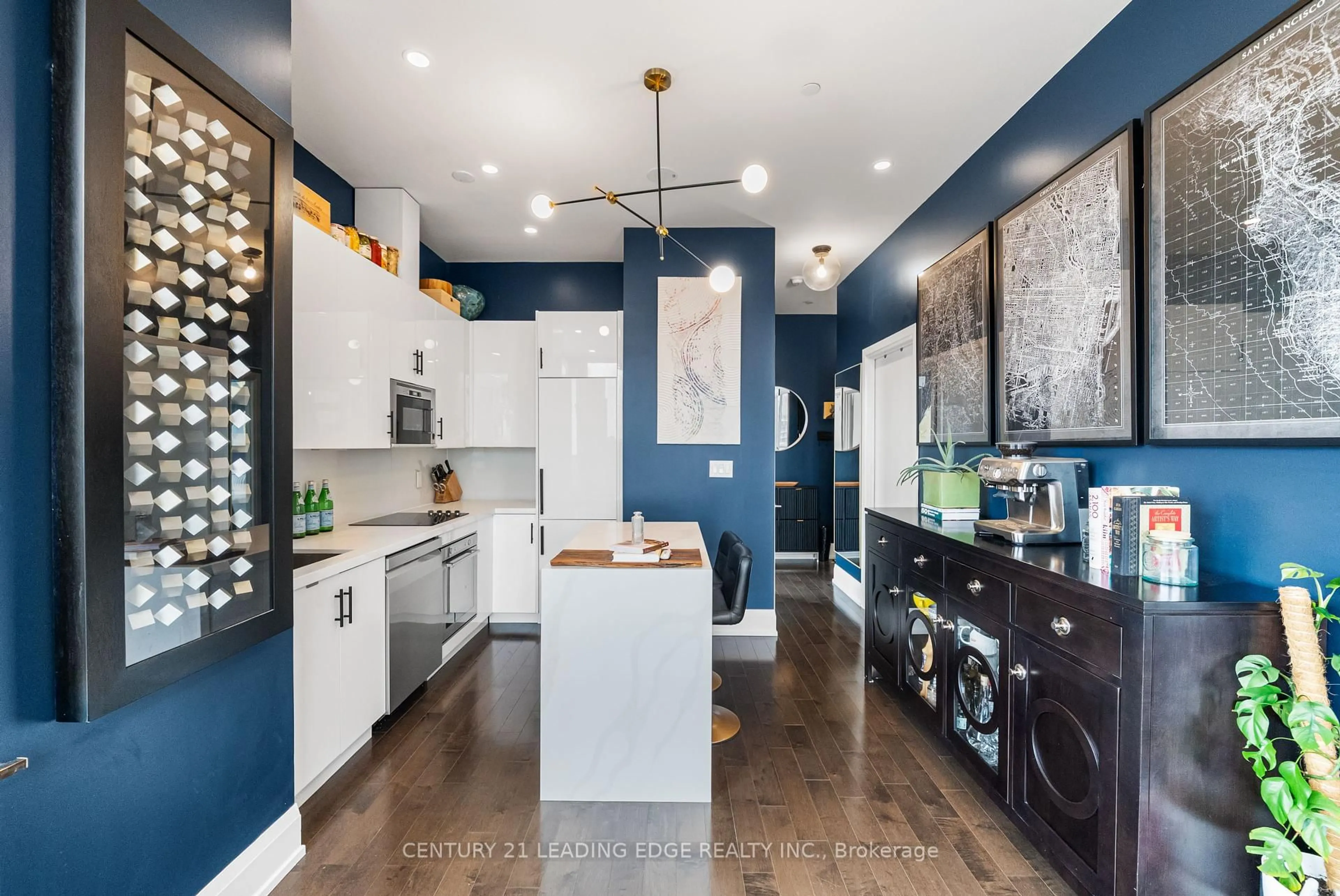 Contemporary kitchen, unknown for 460 Adelaide St #Ph203, Toronto Ontario M5A 0E7