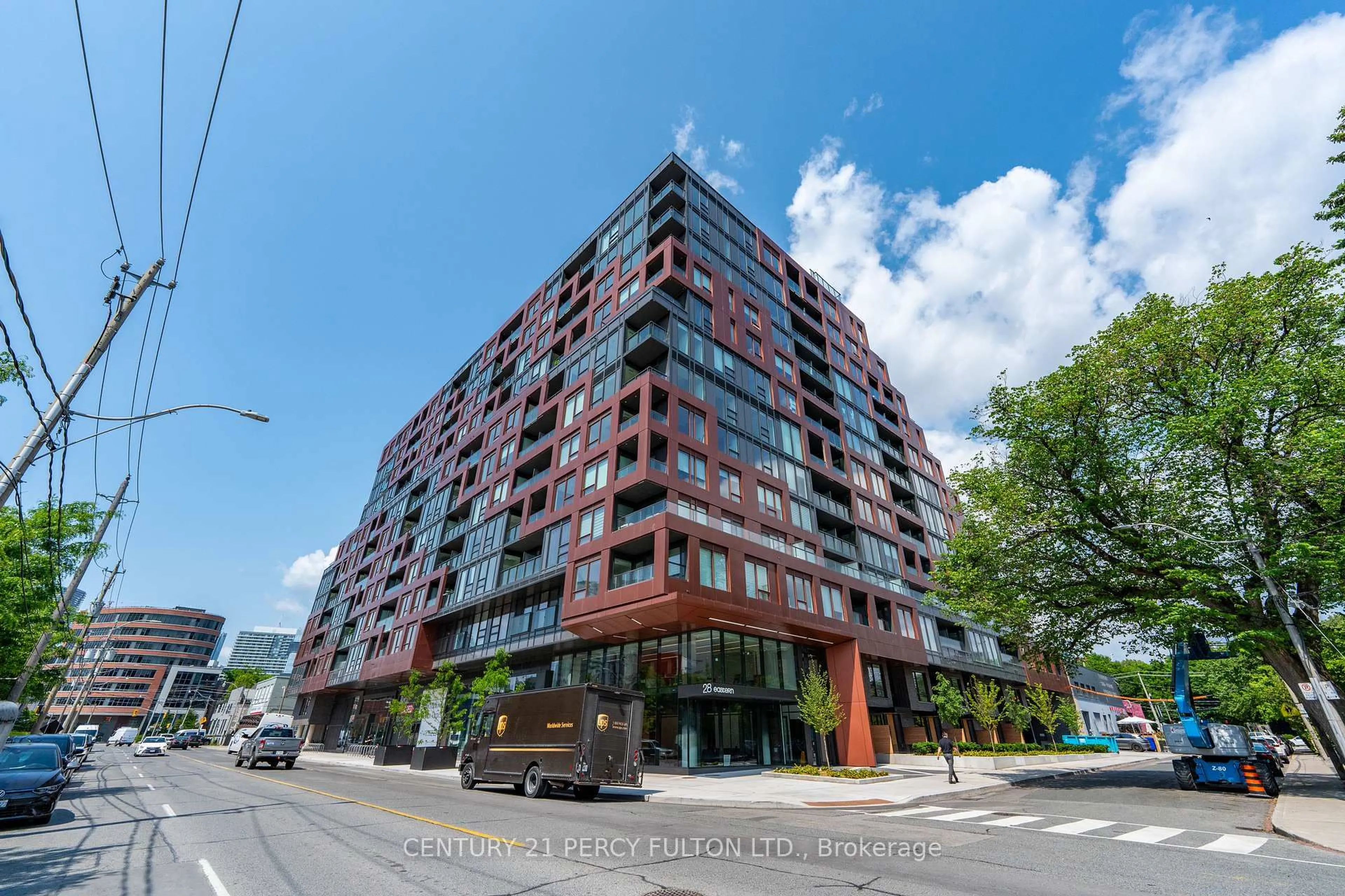 A pic from outside/outdoor area/front of a property/back of a property/a pic from drone, building for 28 Eastern Ave #LP16, Toronto Ontario M5A 0Y2