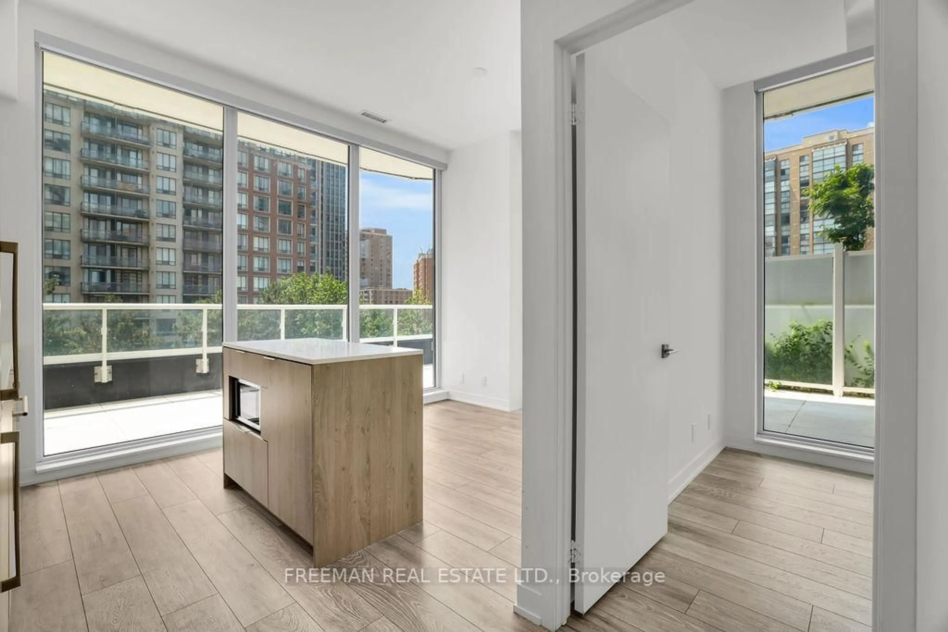 A pic of a room for 15 Holmes Ave #402, Toronto Ontario M2N 0L4