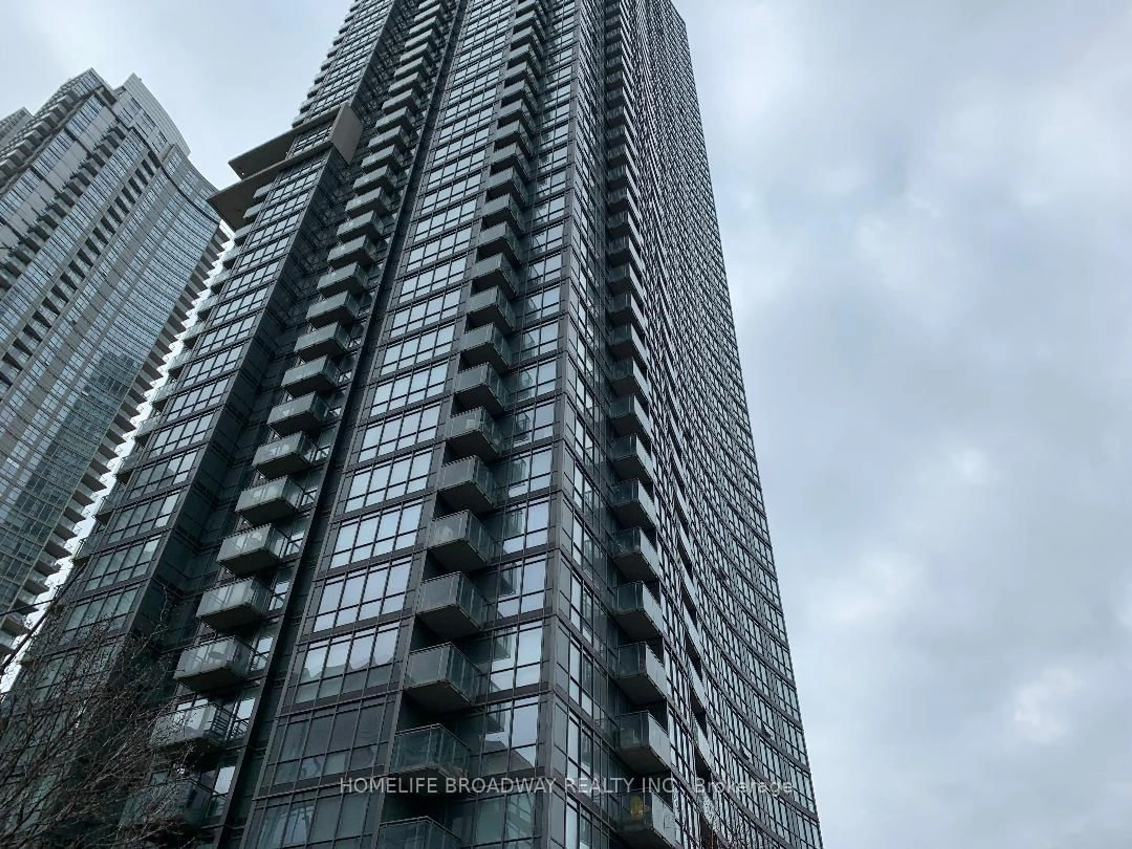 A pic from outside/outdoor area/front of a property/back of a property/a pic from drone, city buildings view from balcony for 11 Brunel Crt #4908, Toronto Ontario M5V 3Y3