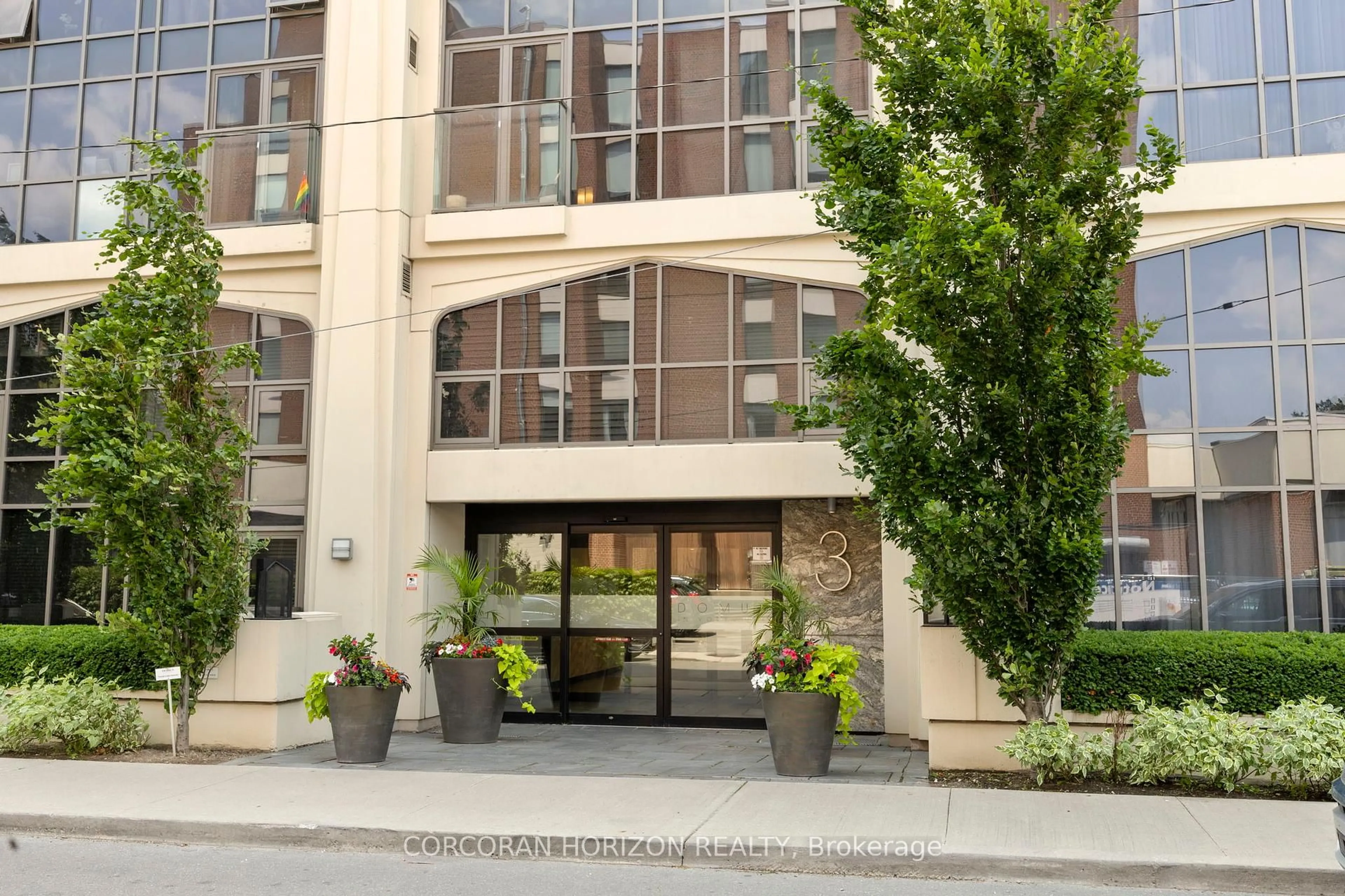 Unknown for 3 McAlpine St #312, Toronto Ontario M5R 3T5