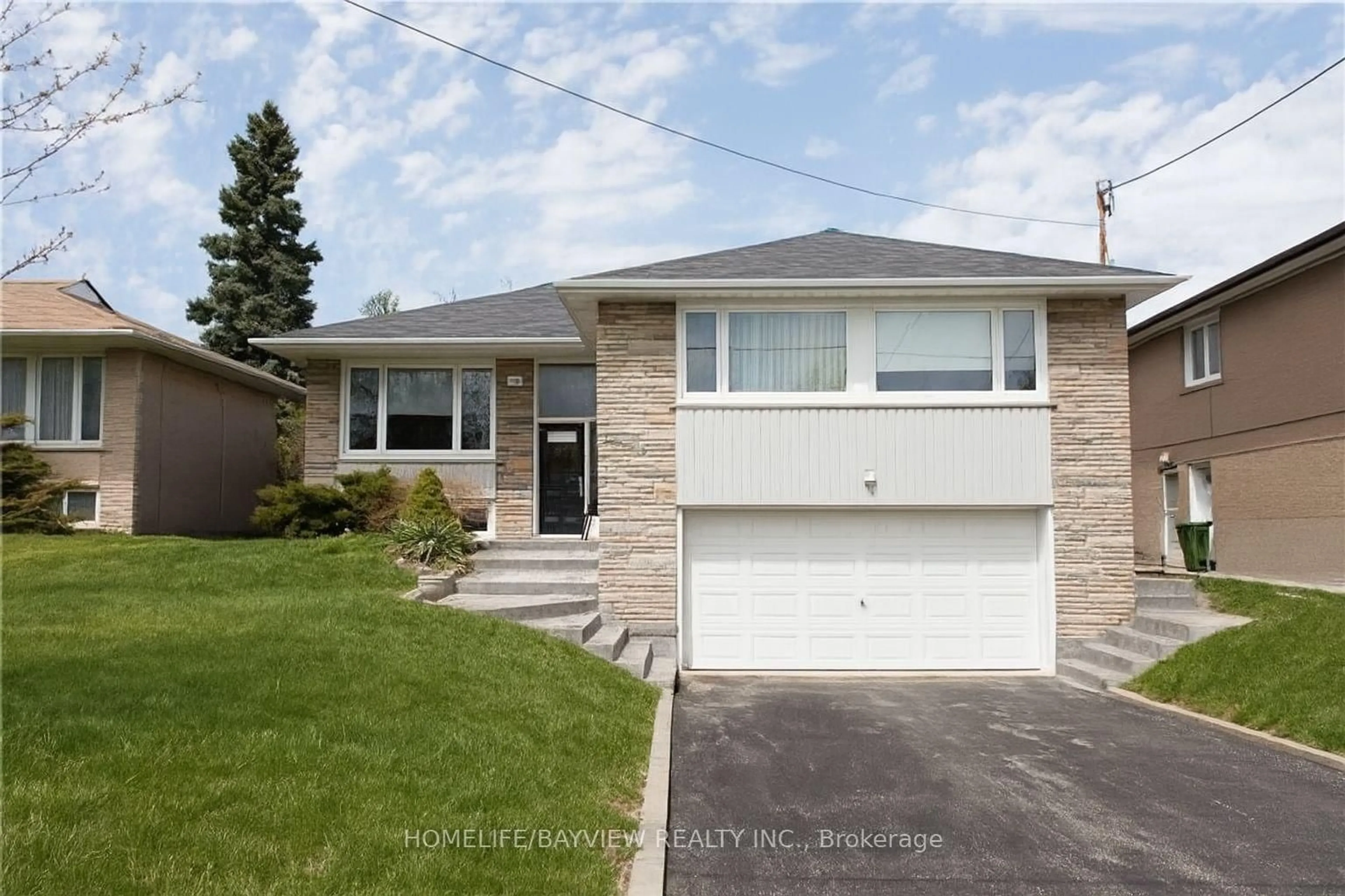 Home with vinyl exterior material, street for 238 Searle Ave, Toronto Ontario M3H 4B9
