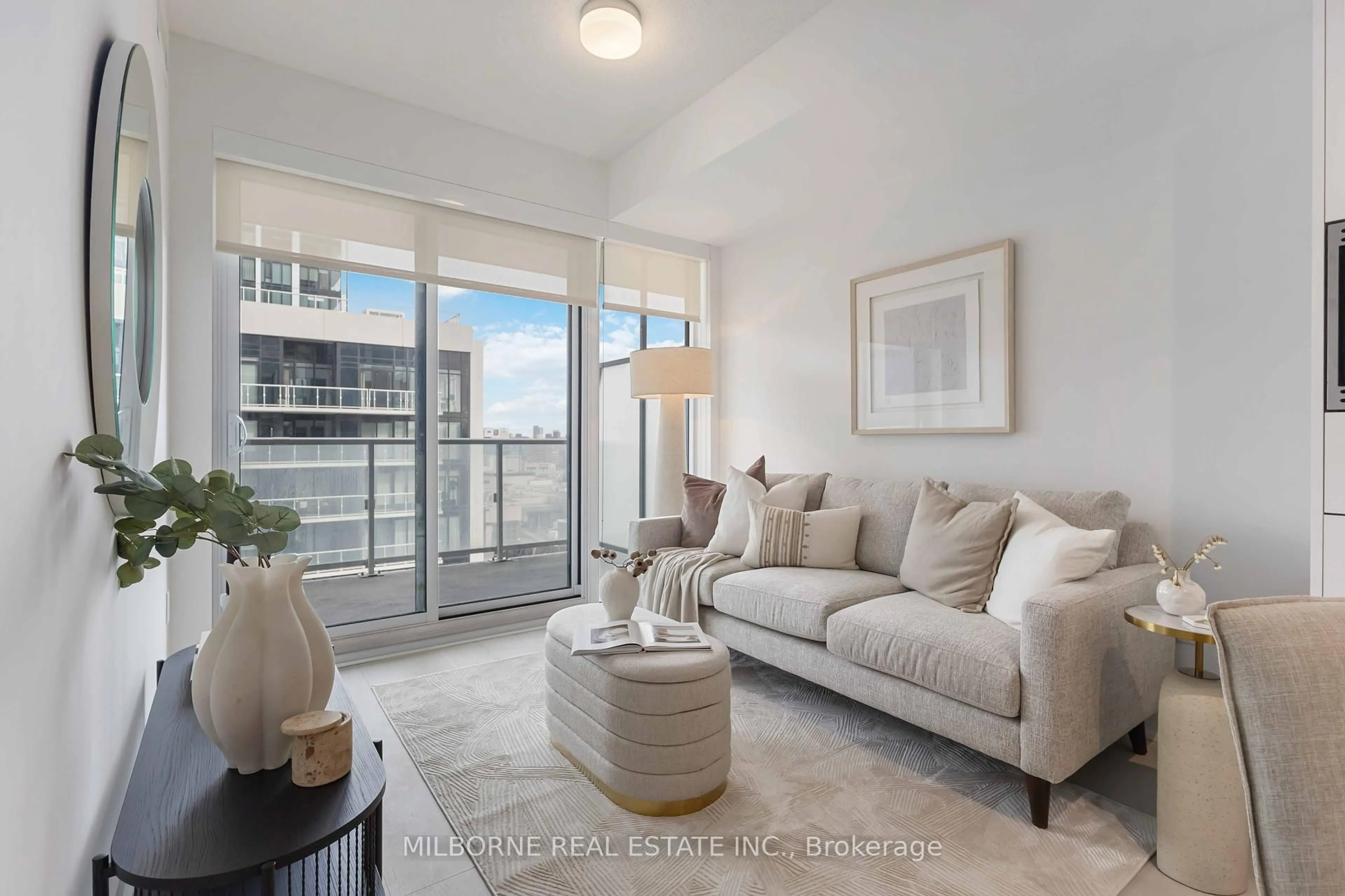 Living room with furniture, unknown for 20 O'Neill Rd #332, Toronto Ontario M3C 0R2