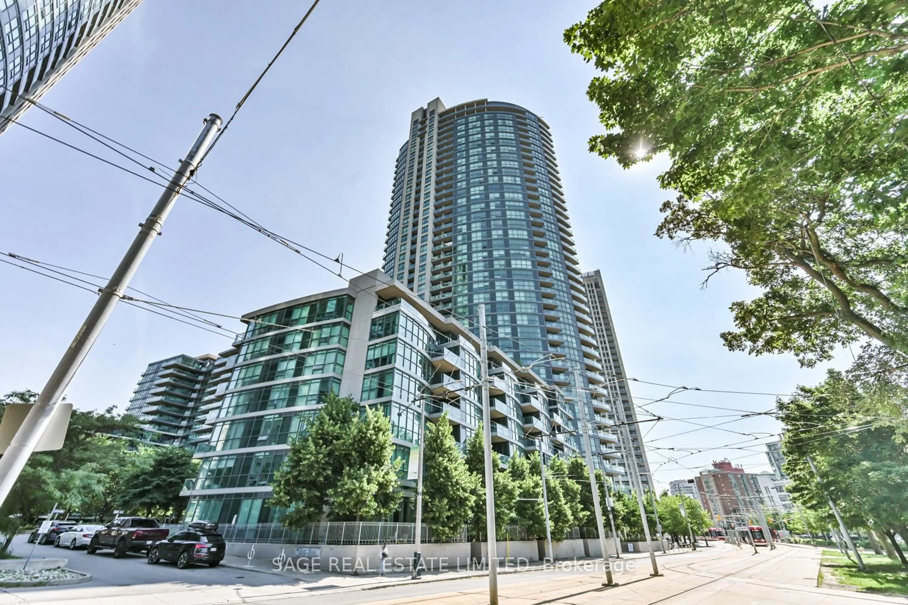Unknown for 215 Fort York Blvd #702, Toronto Ontario M5V 4A2