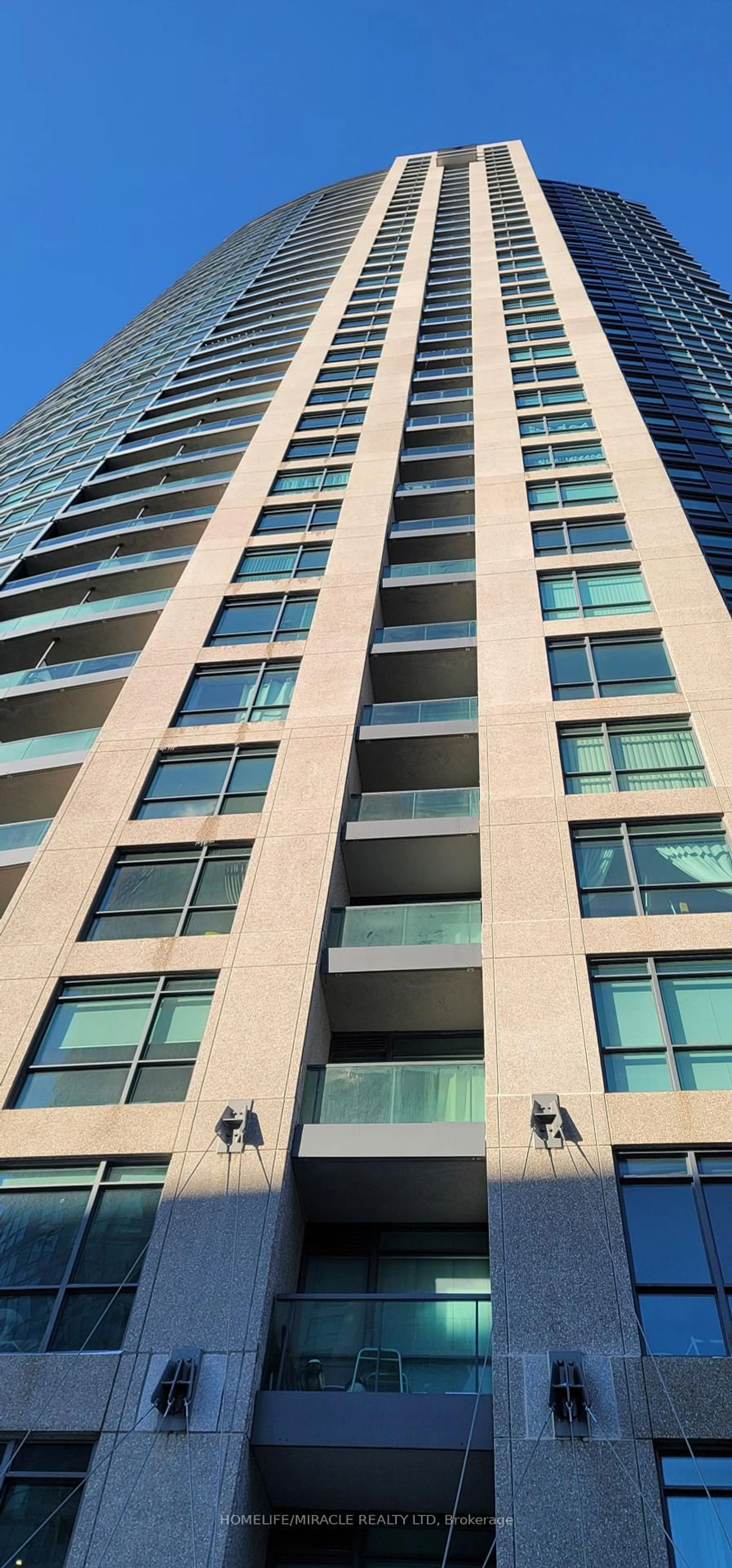 Unknown for 219 Fort York Blvd #2412, Toronto Ontario M5V 1B1