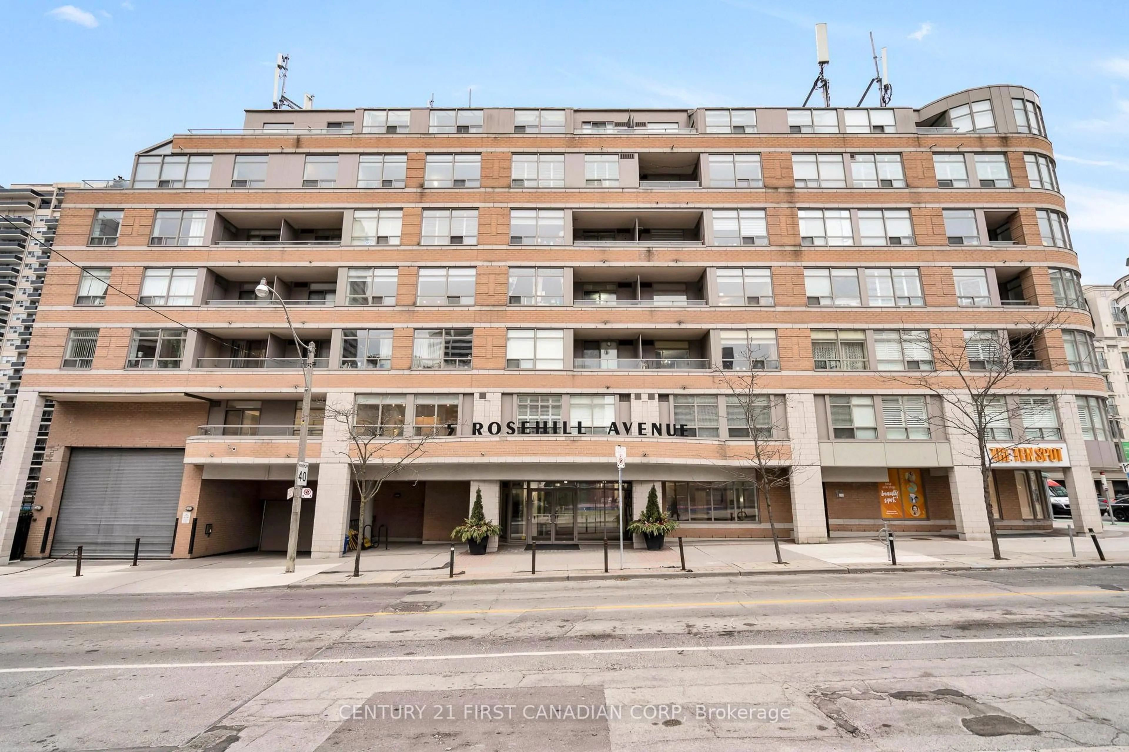 Unknown for 5 Rosehill Ave #317, Toronto Ontario M4T 3A6