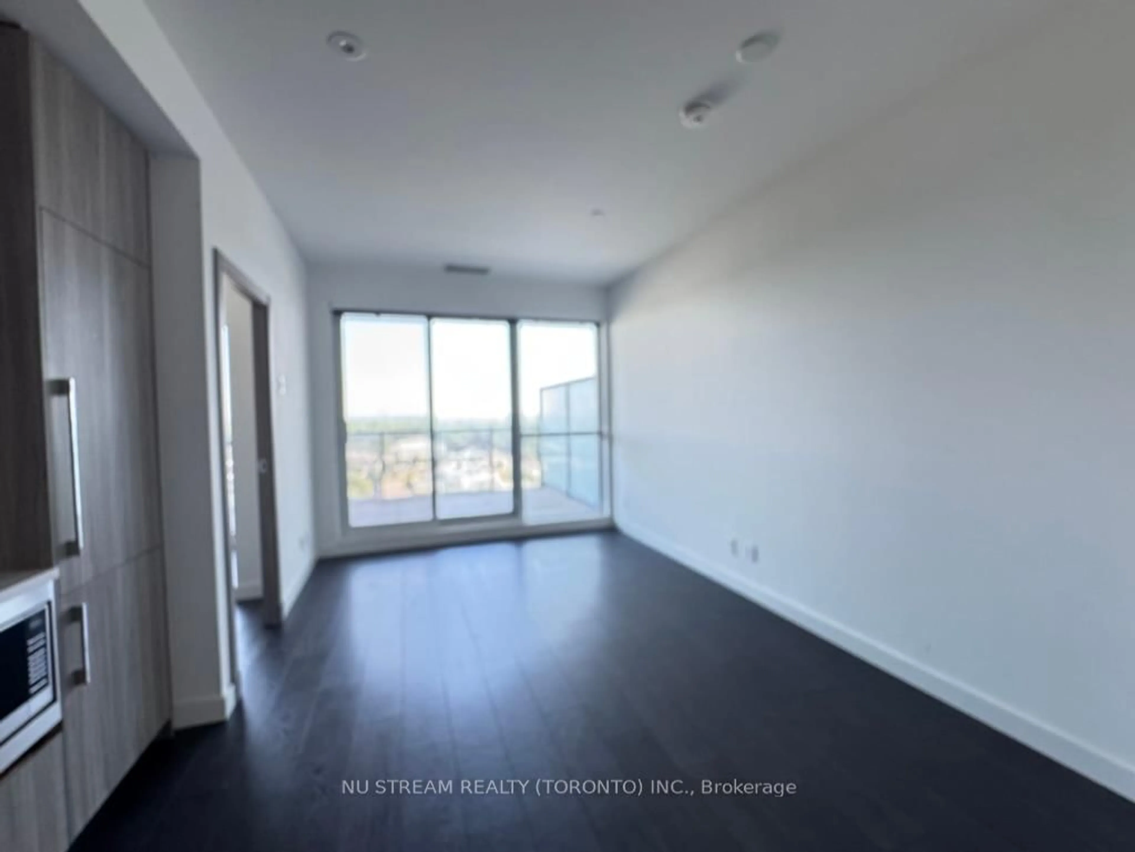 A pic of a room for 25 McMahon Dr #1510, Toronto Ontario M2K 0J1