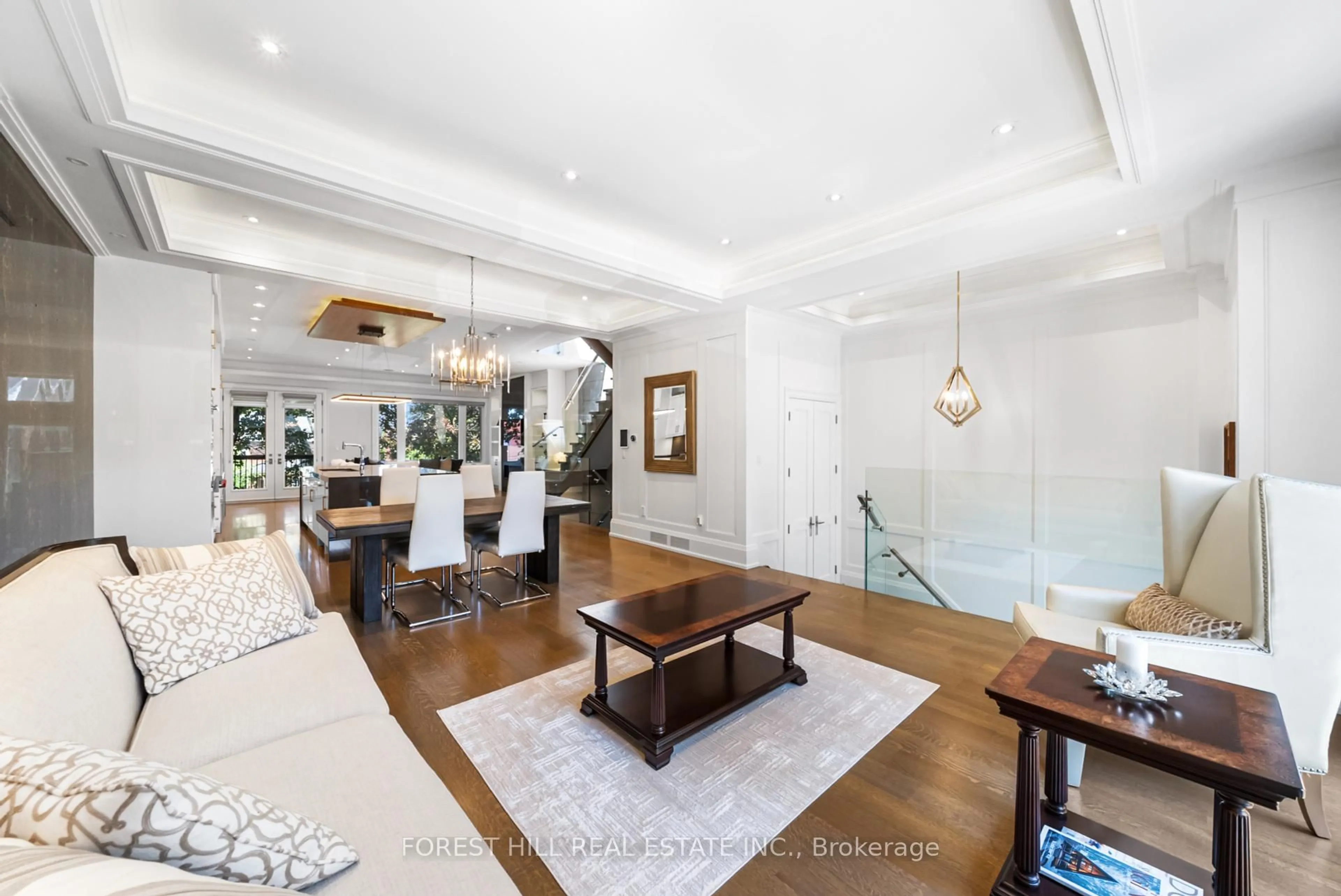 Unknown for 200 Snowdon Ave, Toronto Ontario M4N 2B2
