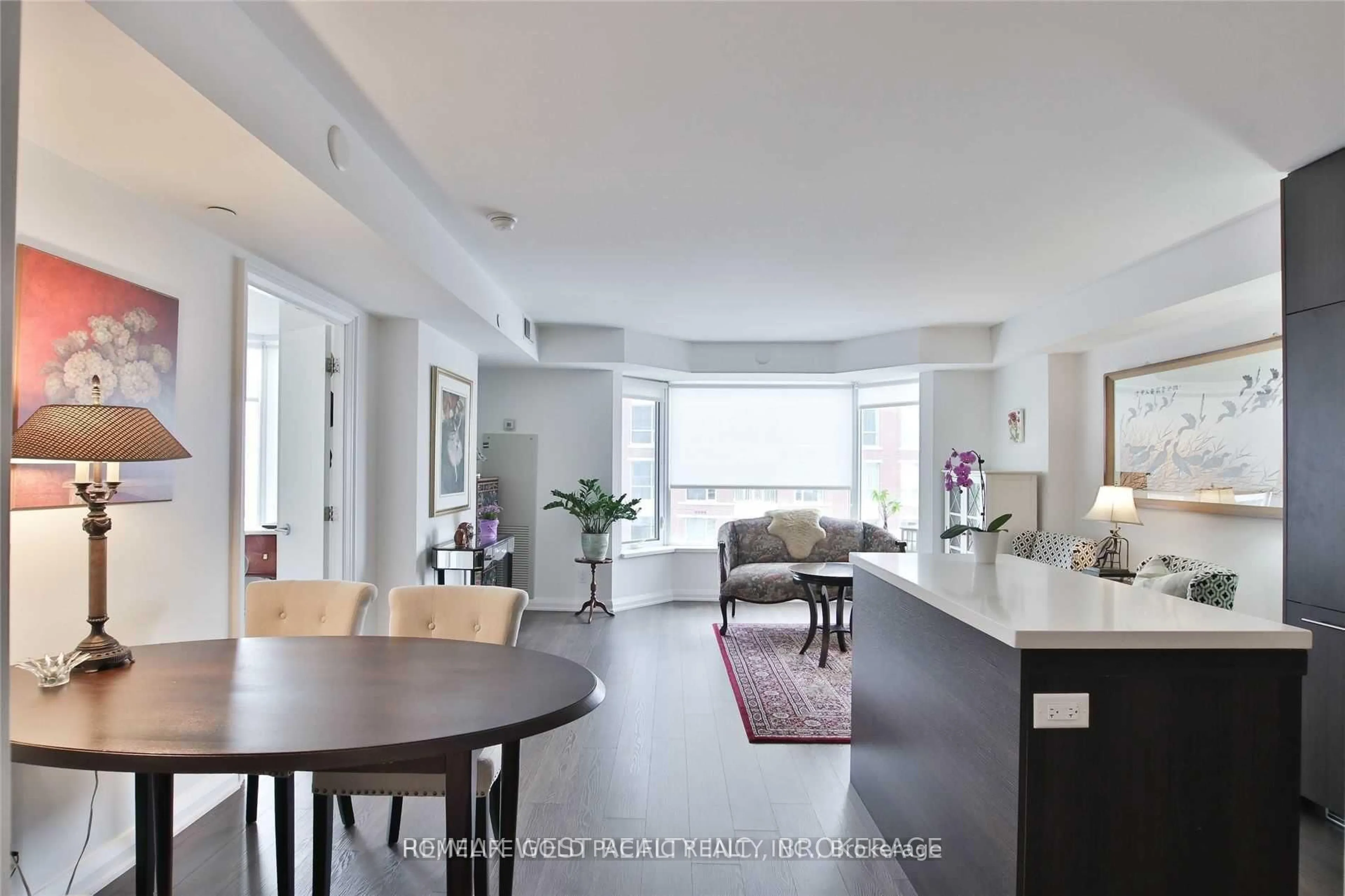 Living room with furniture, unknown for 155 Yorkville Ave #2313, Toronto Ontario M5R 0B4
