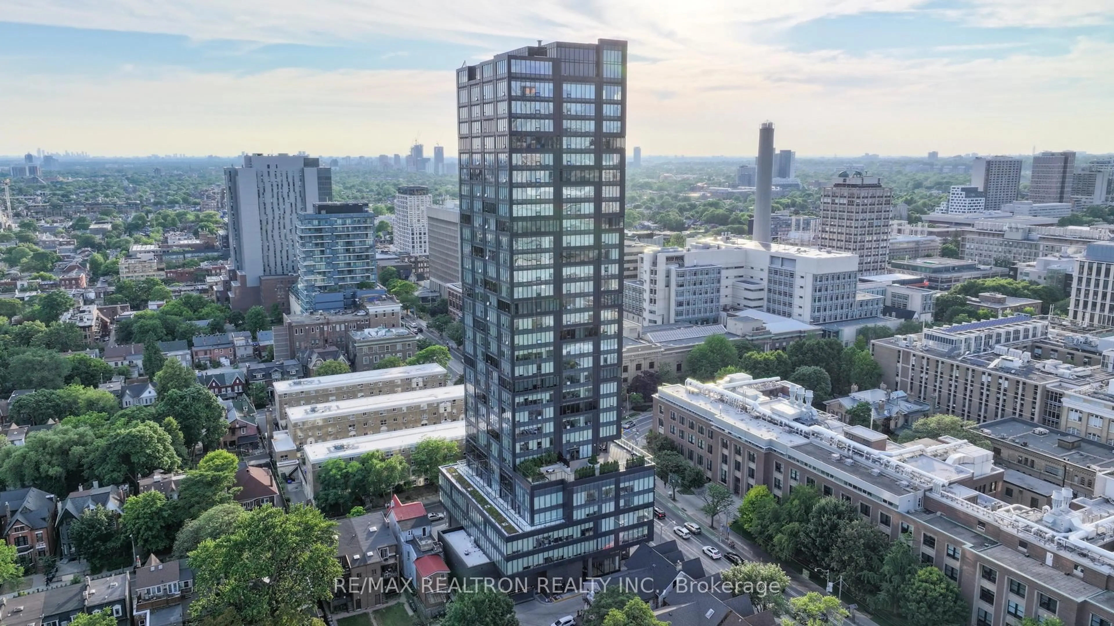 A pic from outside/outdoor area/front of a property/back of a property/a pic from drone, city buildings view from balcony for 203 College St #2105, Toronto Ontario M5T 0C8