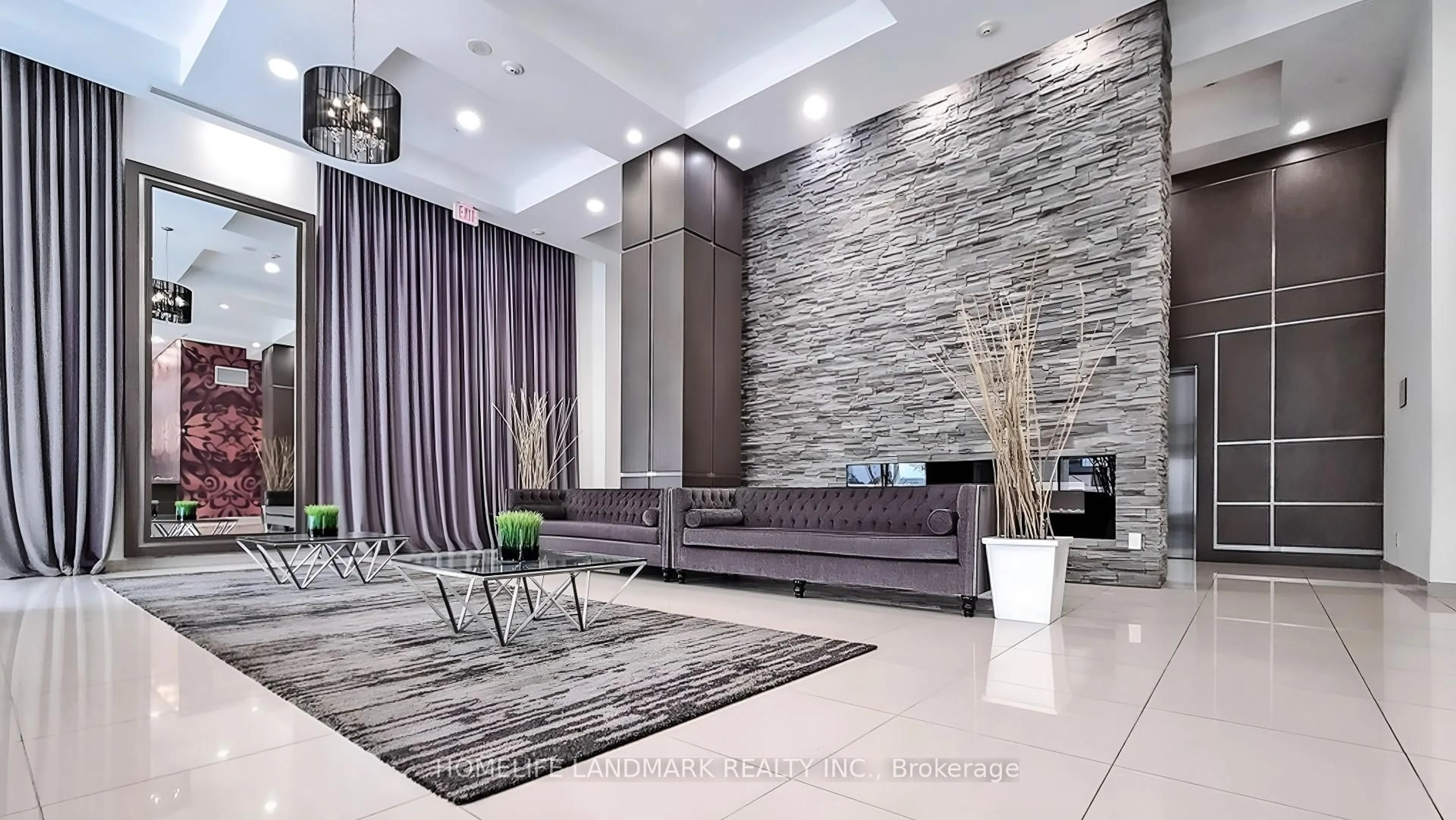 Lobby for 2756 Old Leslie St #809, Toronto Ontario M2K 0E2