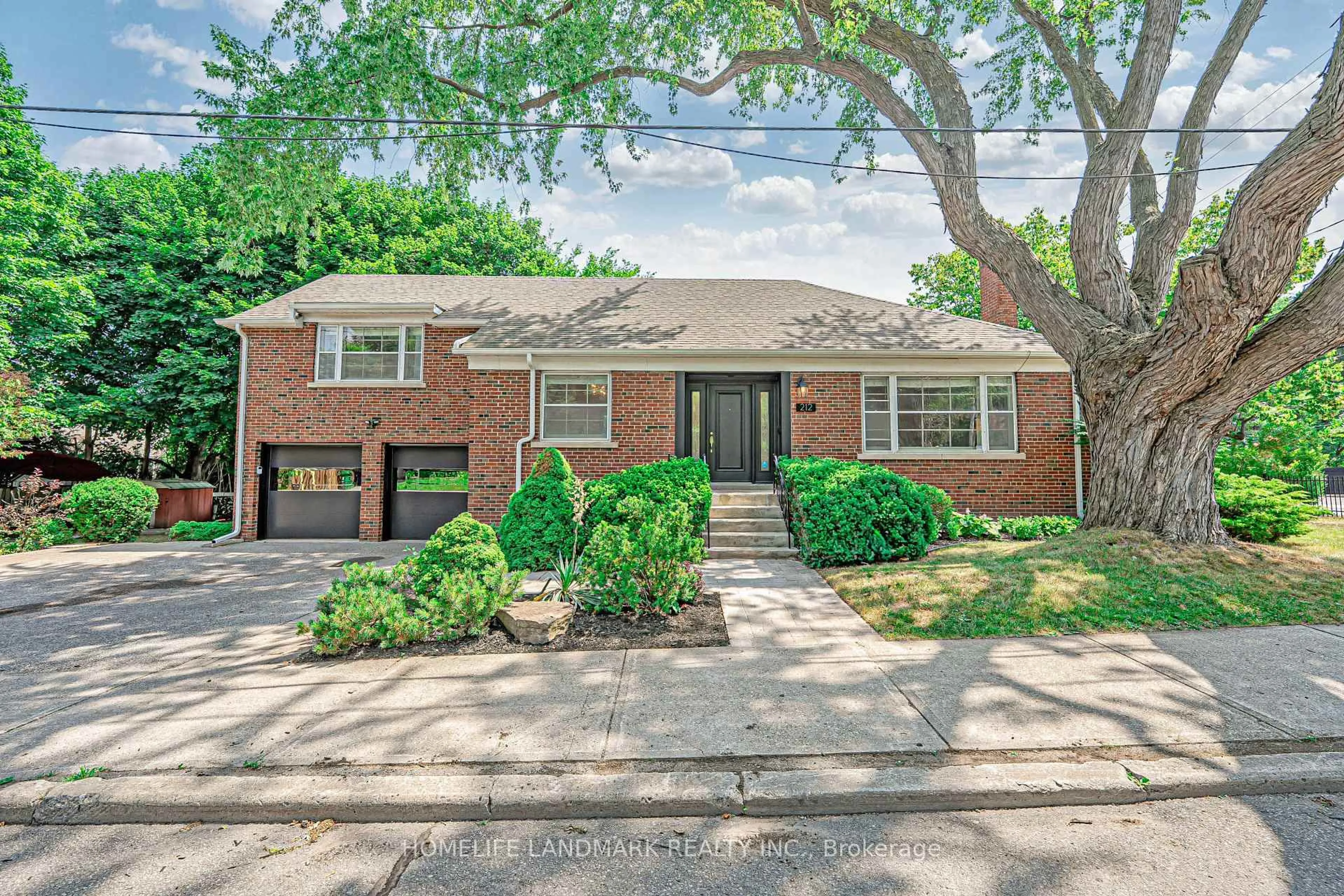 Home with brick exterior material, street for 212 York Mills Rd, Toronto Ontario M2L 1L1
