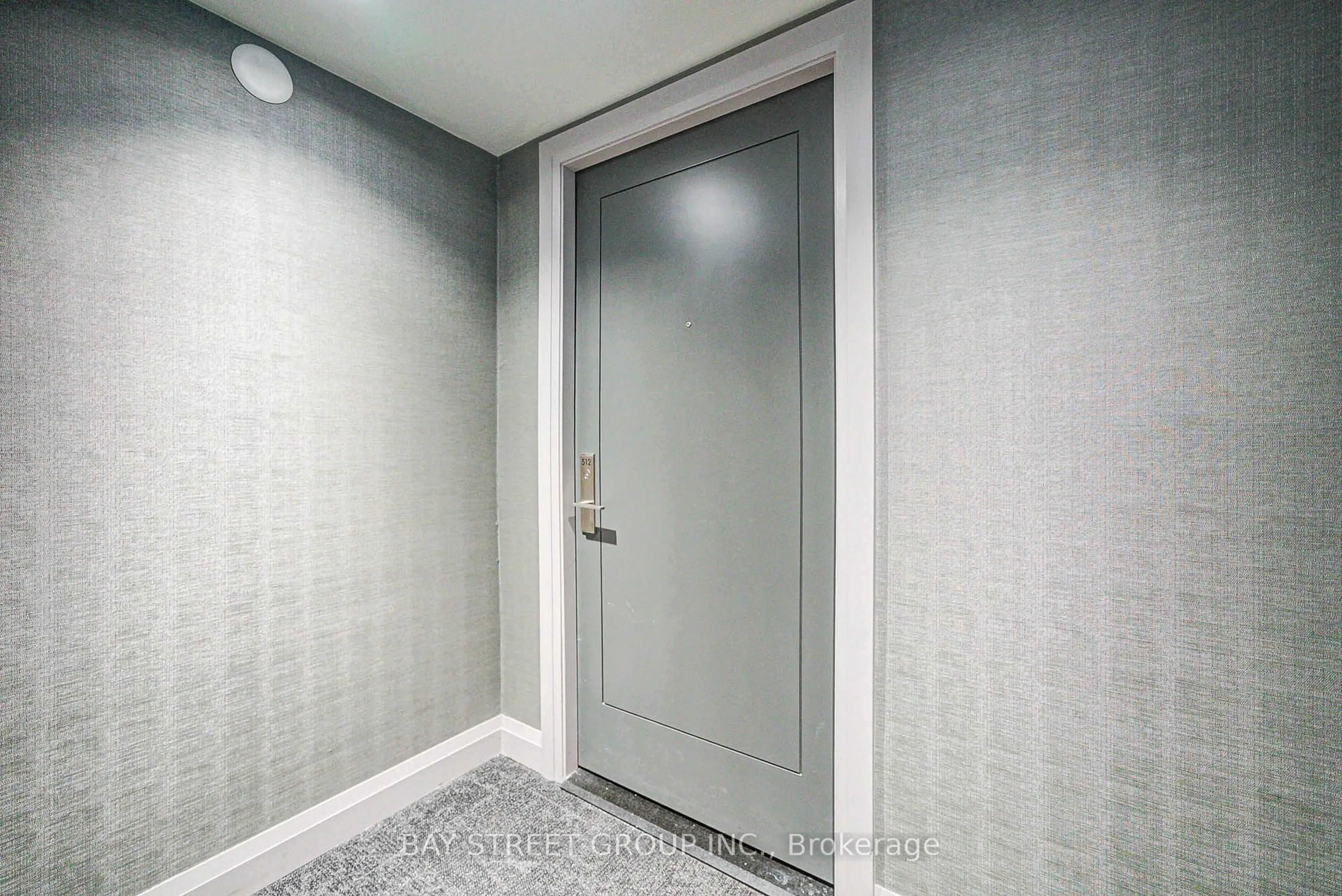 Indoor entryway for 33 Frederick Todd Way #512, Toronto Ontario M4G 0C9