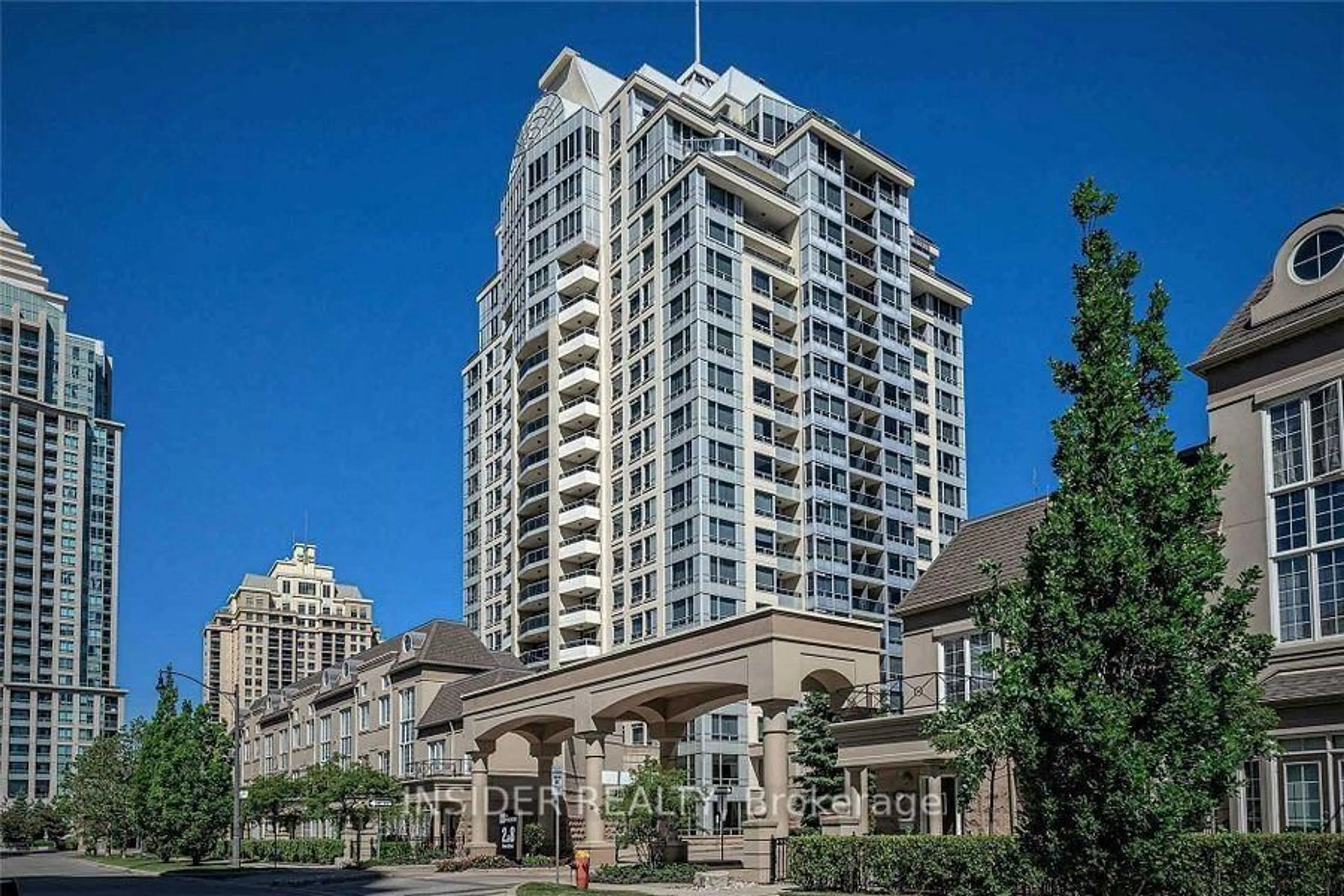 Indoor foyer for 2 Rean Dr #1612, Toronto Ontario M2K 1H1