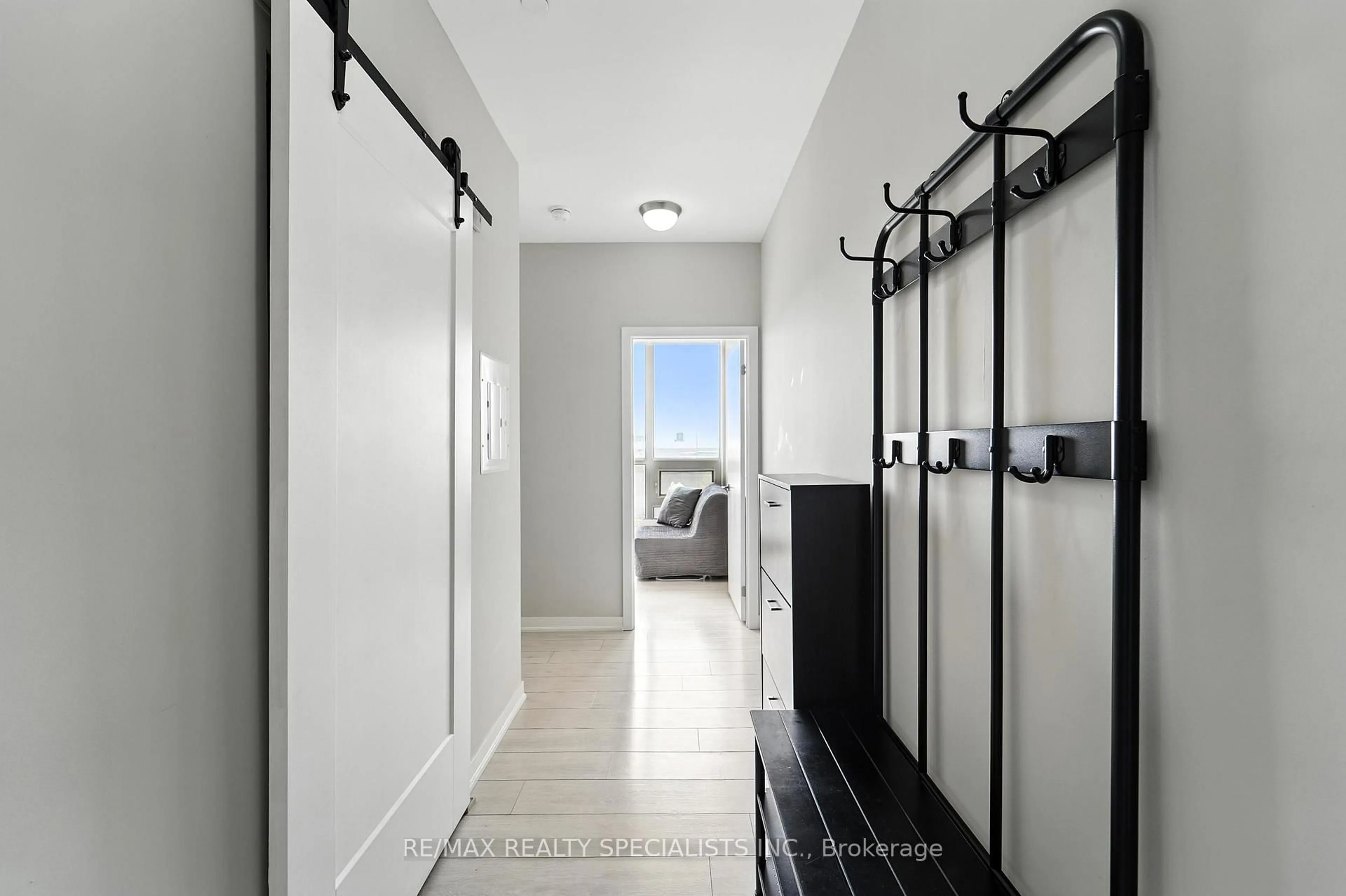 Indoor entryway for 51 East Liberty St #401, Toronto Ontario M6K 3P8