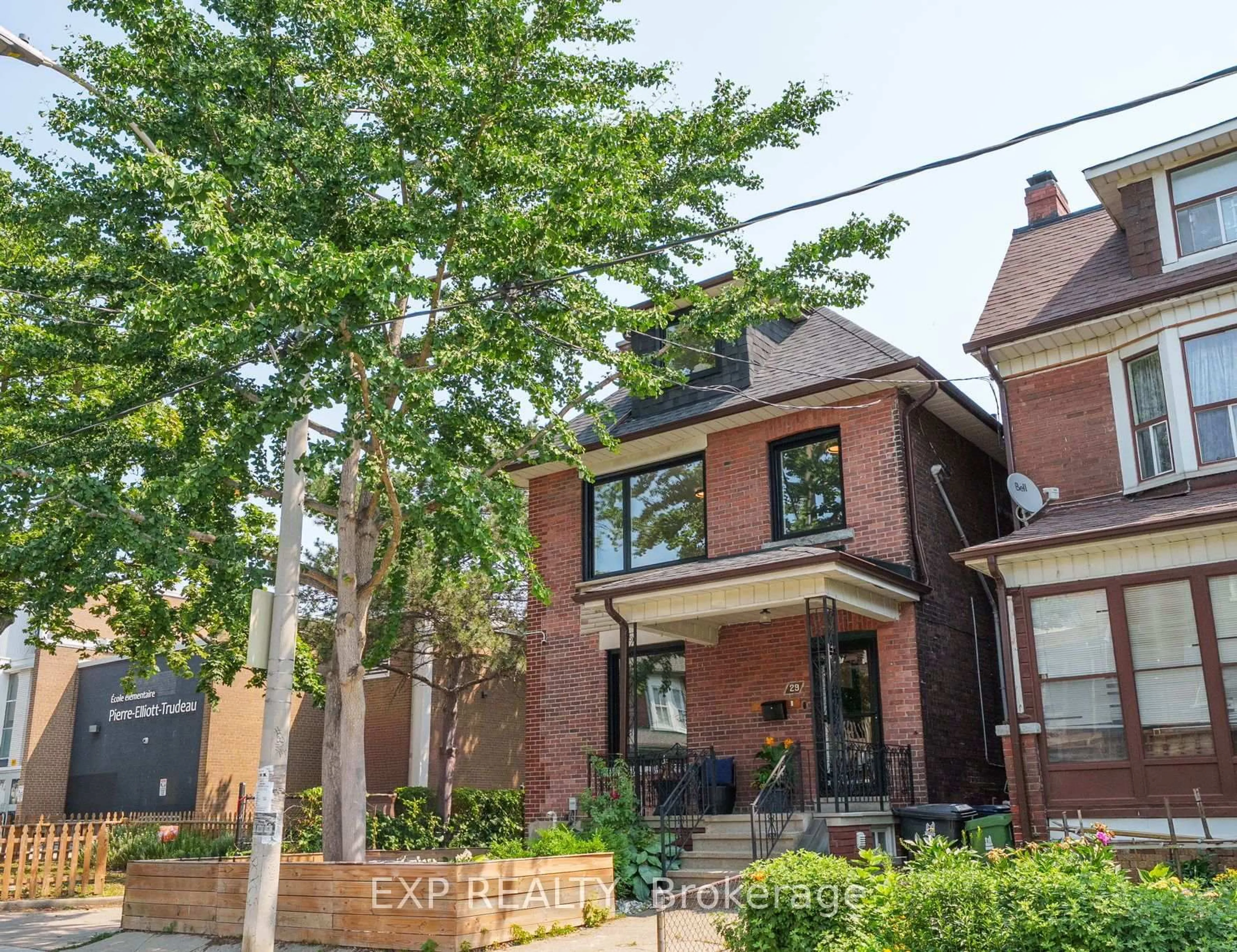 Home with brick exterior material, street for 29 Grace St, Toronto Ontario M6J 2S4