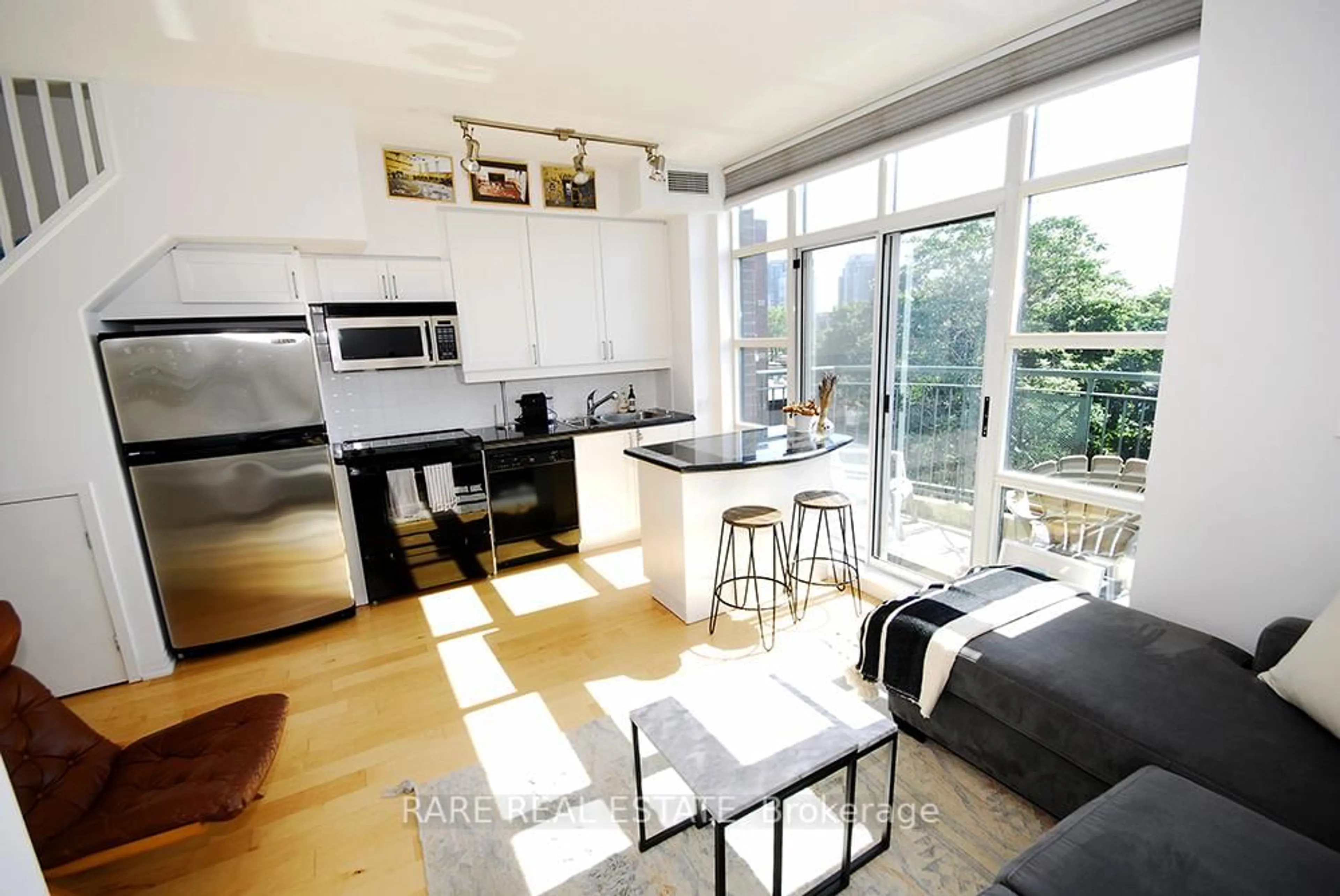 Open concept kitchen, unknown for 901 Queen St #623, Toronto Ontario M6J 3X4