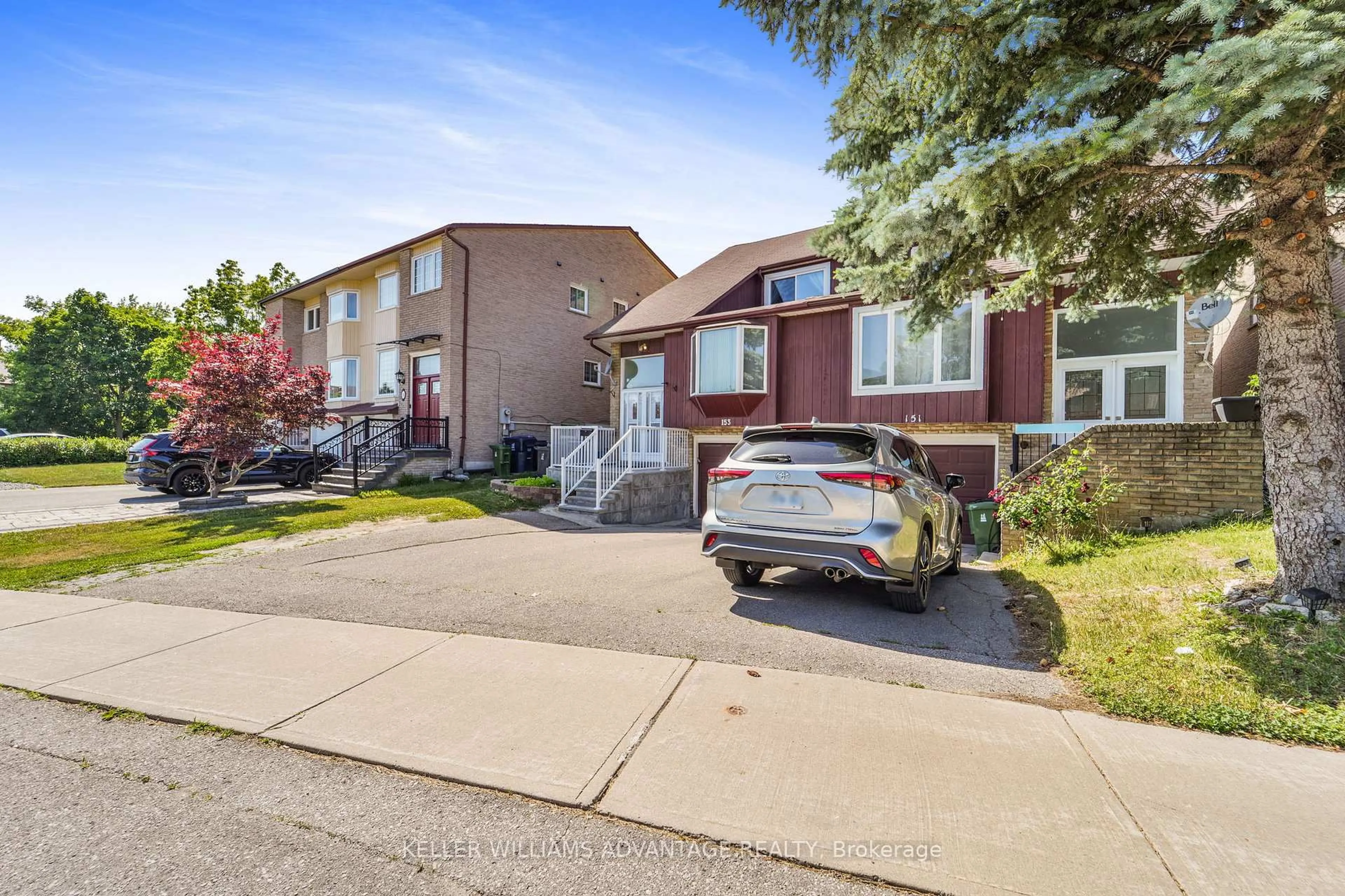 Unknown for 153 Dollery Crt, Toronto Ontario M2R 3N9