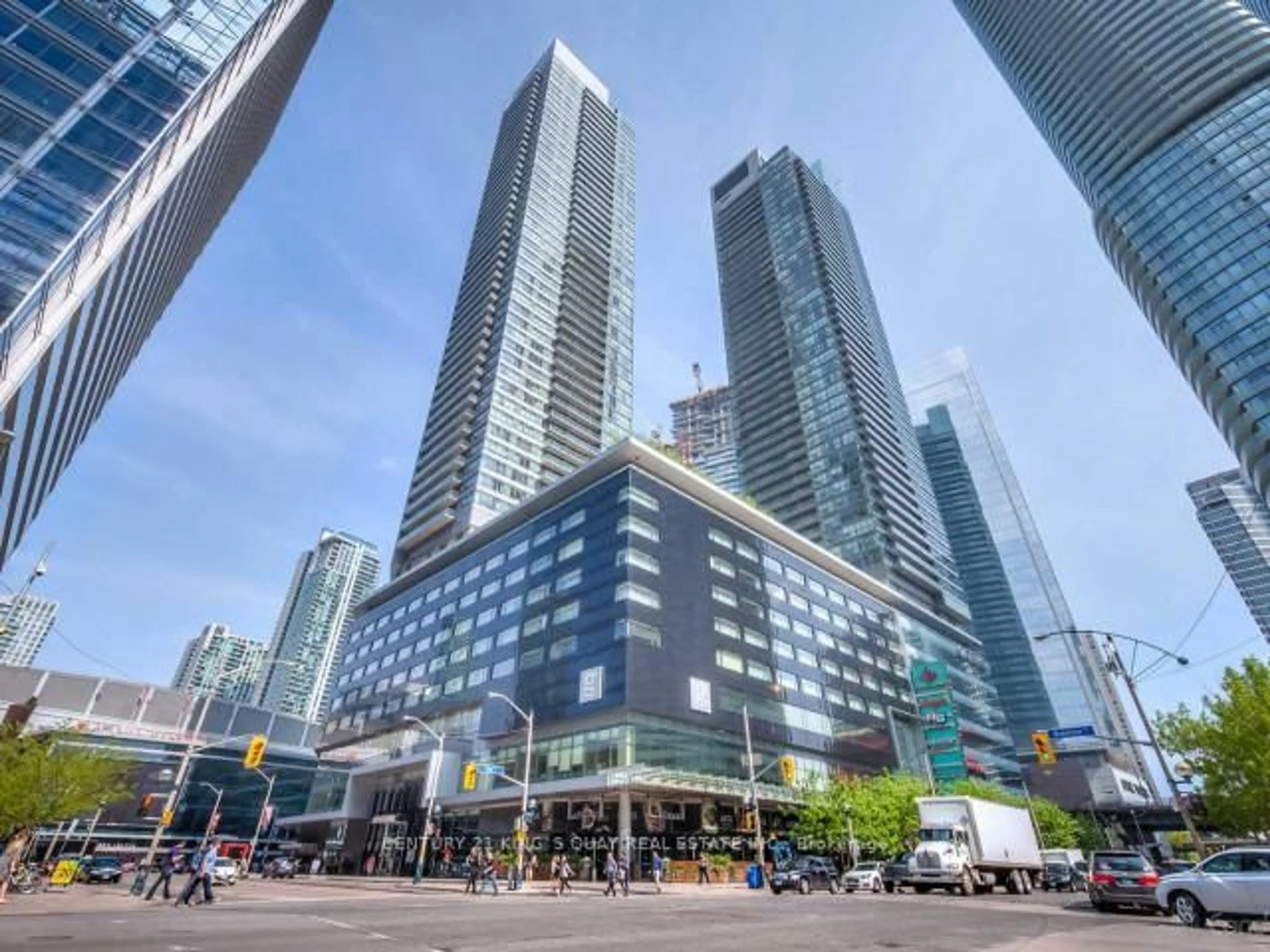 Unknown for 55 Bremner Blvd #2304, Toronto Ontario M5J 0A6