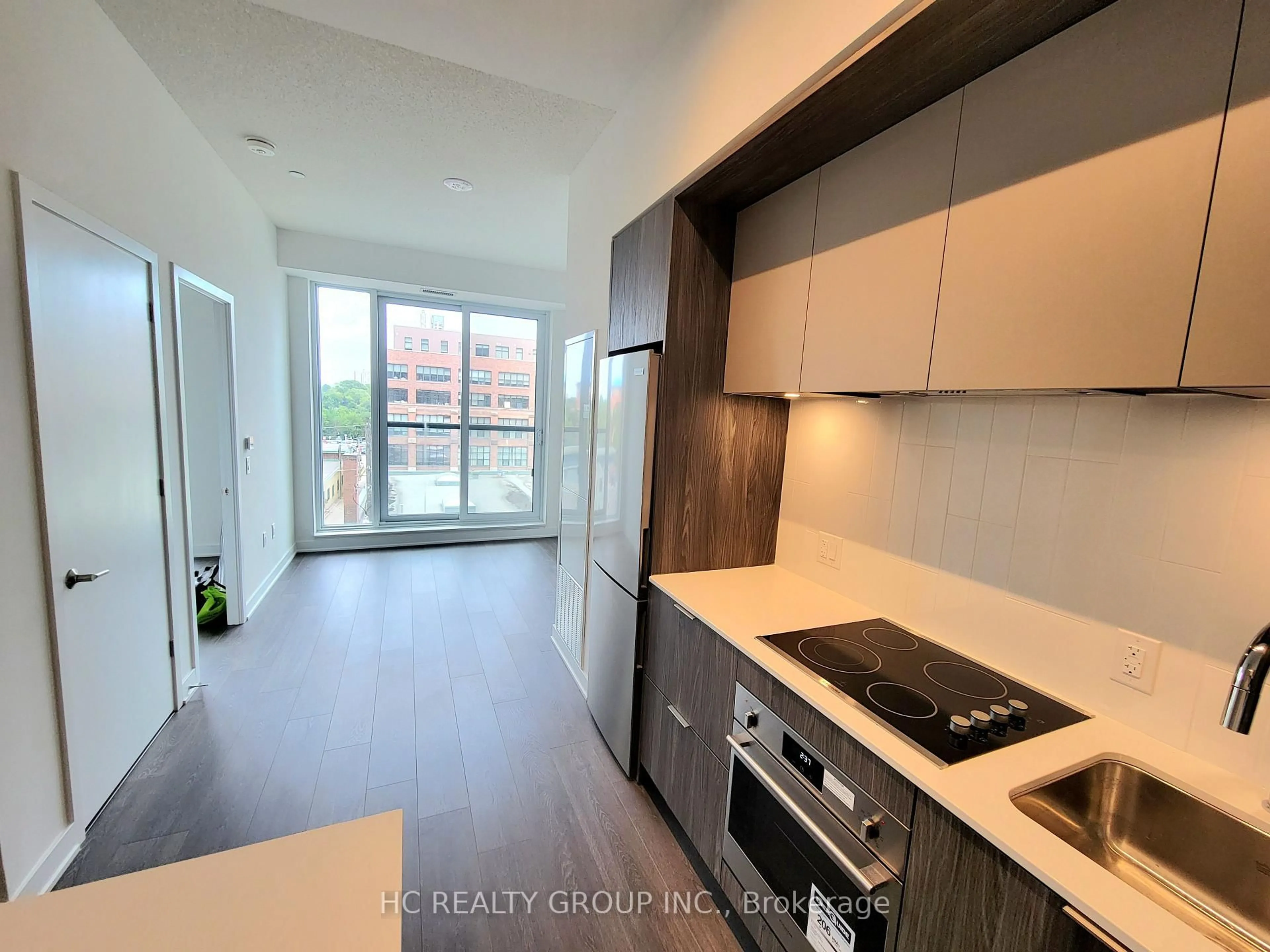 Unknown for 130 River St #408, Toronto Ontario M5A 0R8