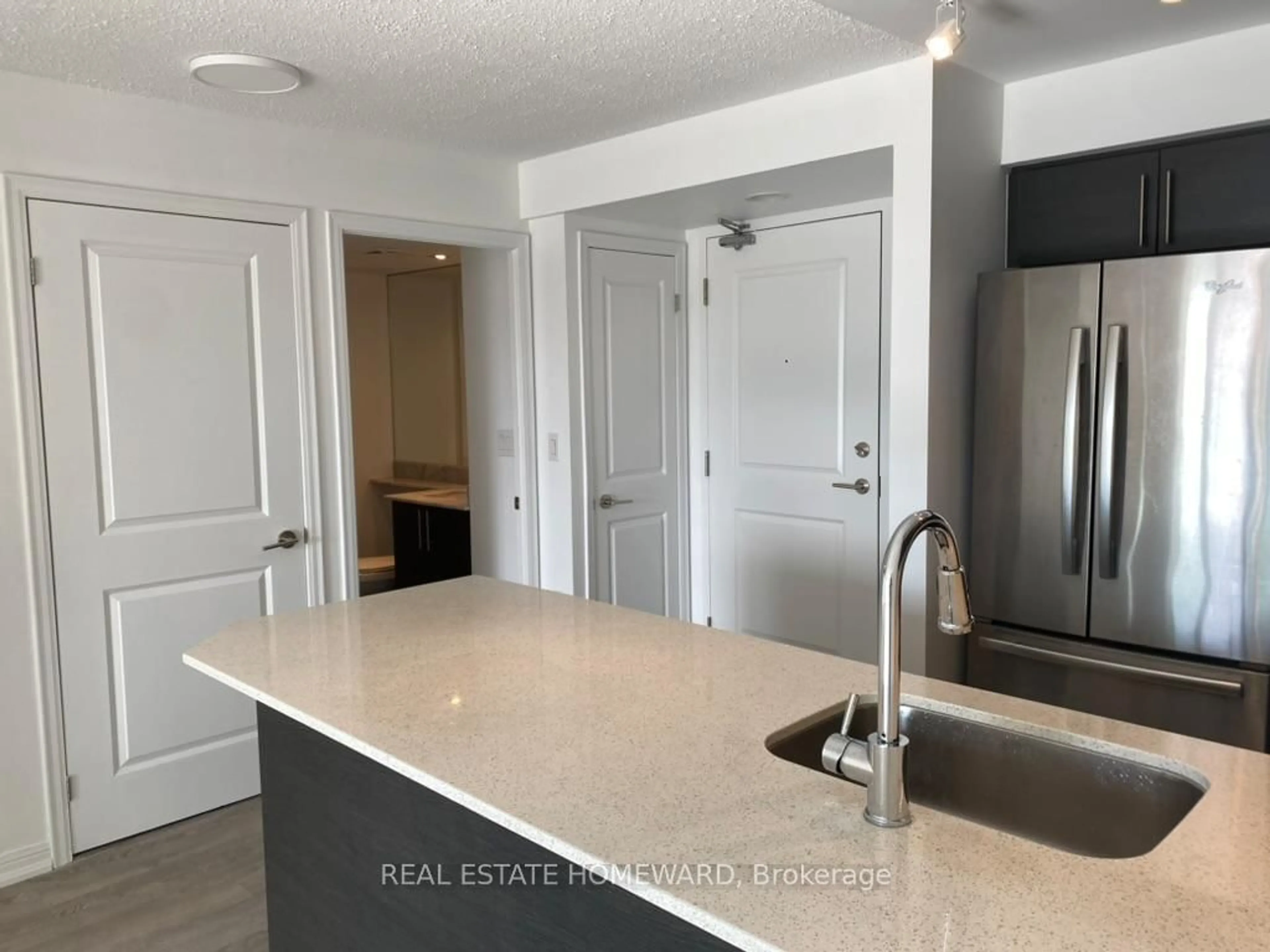 Open concept kitchen, unknown for 125 Western Battery Rd #914, Toronto Ontario M6K 3R8