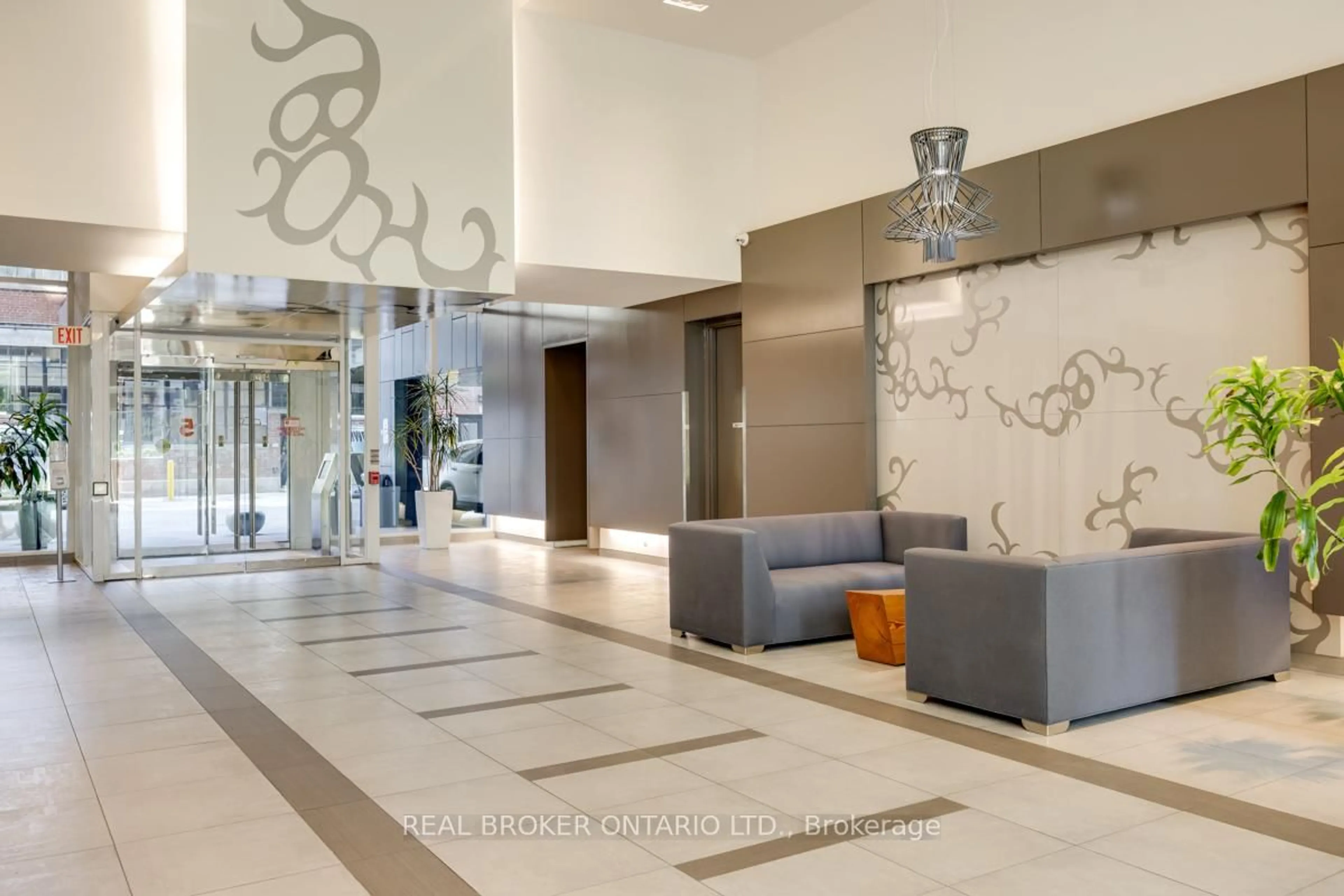 Lobby for 5 Hanna Ave #101, Toronto Ontario M6K 0B3