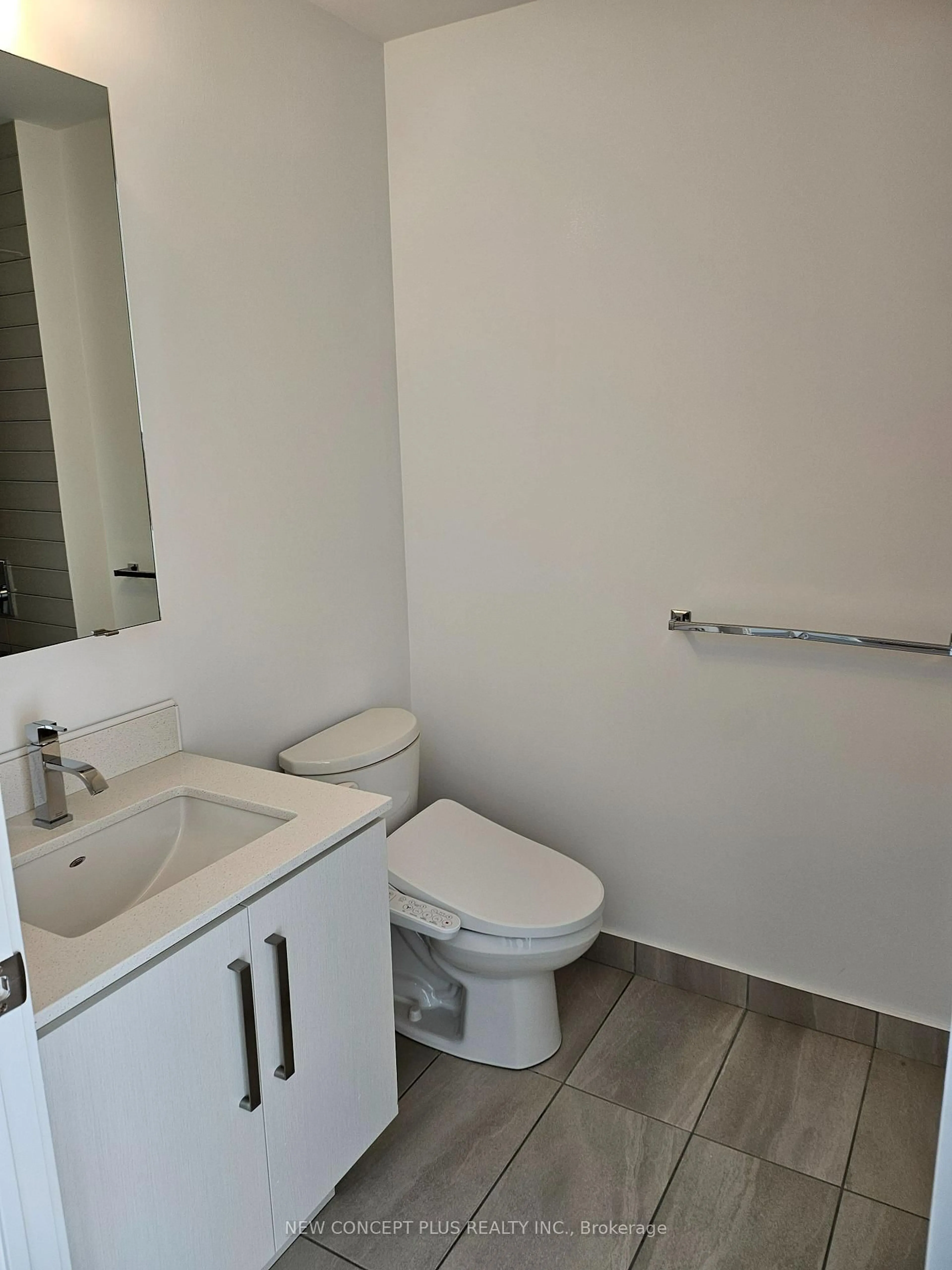 Standard bathroom, unknown for 5180 Yonge St #1505, Toronto Ontario M2N 0K5
