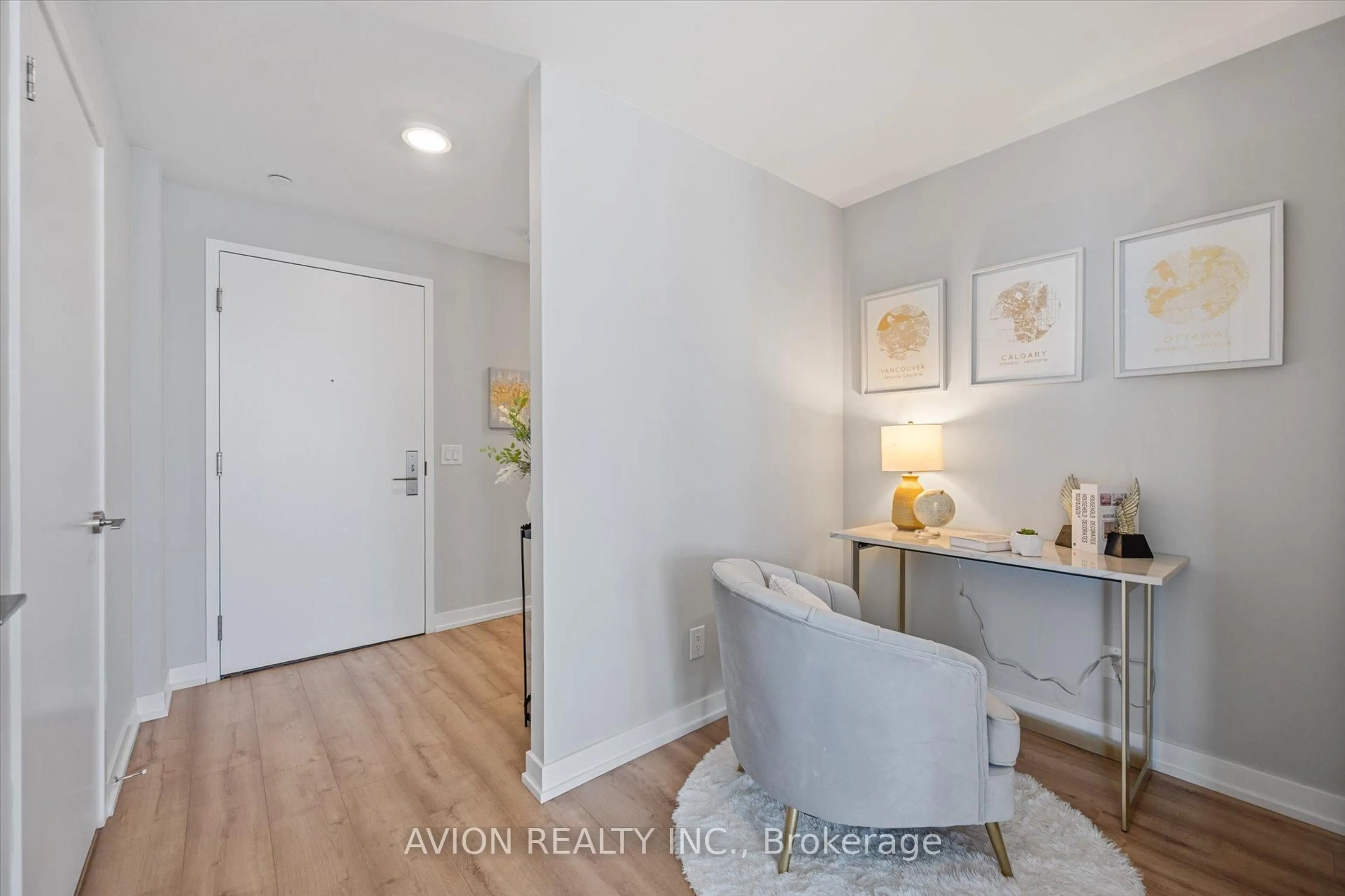 Indoor entryway for 135 East Liberty St #2609, Toronto Ontario M6K 0G7