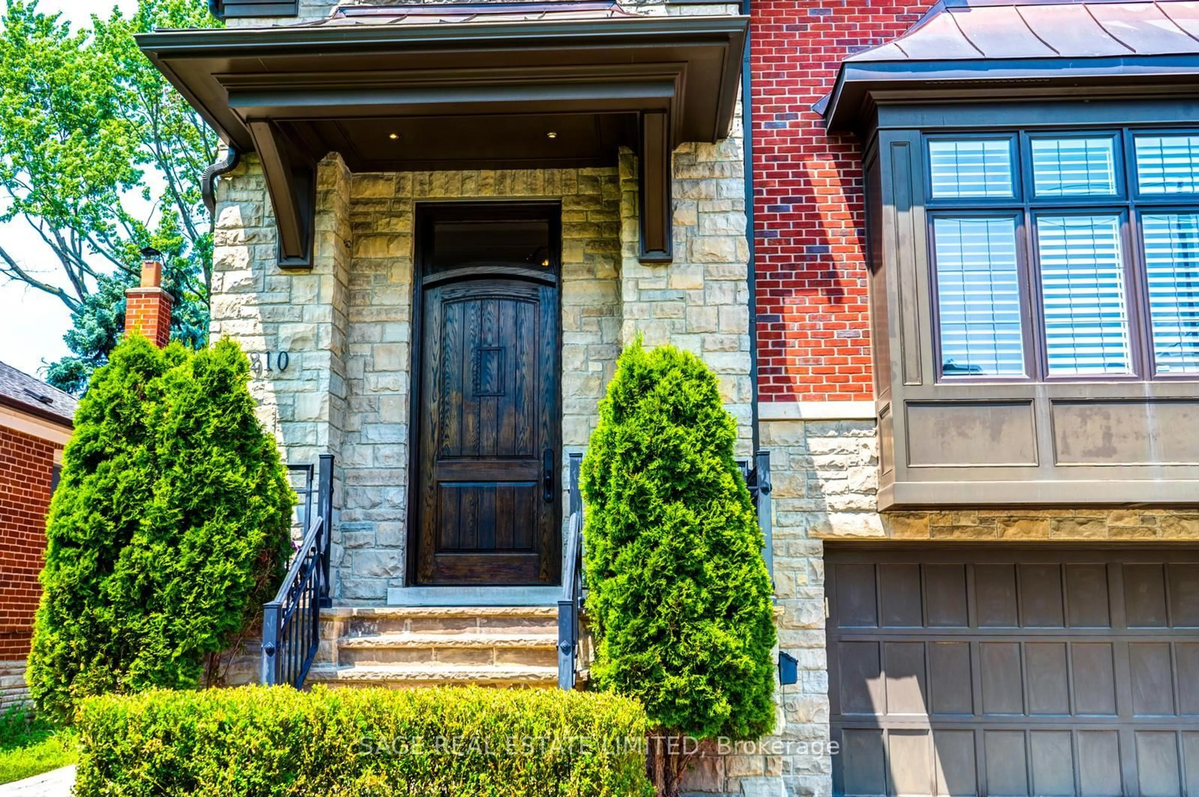Home with brick exterior material, street for 210 Burndale Ave, Toronto Ontario M2N 1T3