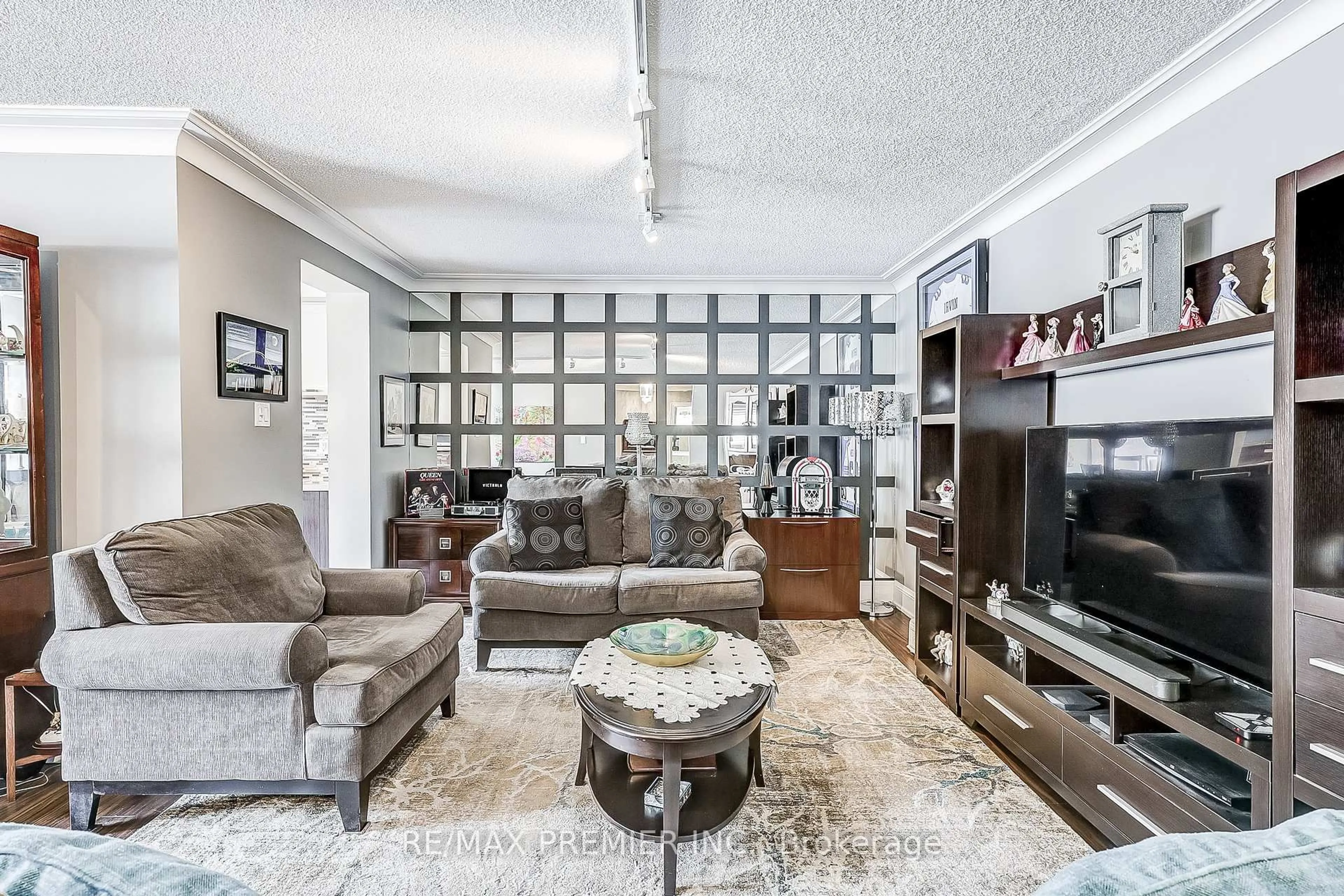 Living room with furniture, unknown for 133 Torresdale Ave #101, Toronto Ontario M2R 3T2