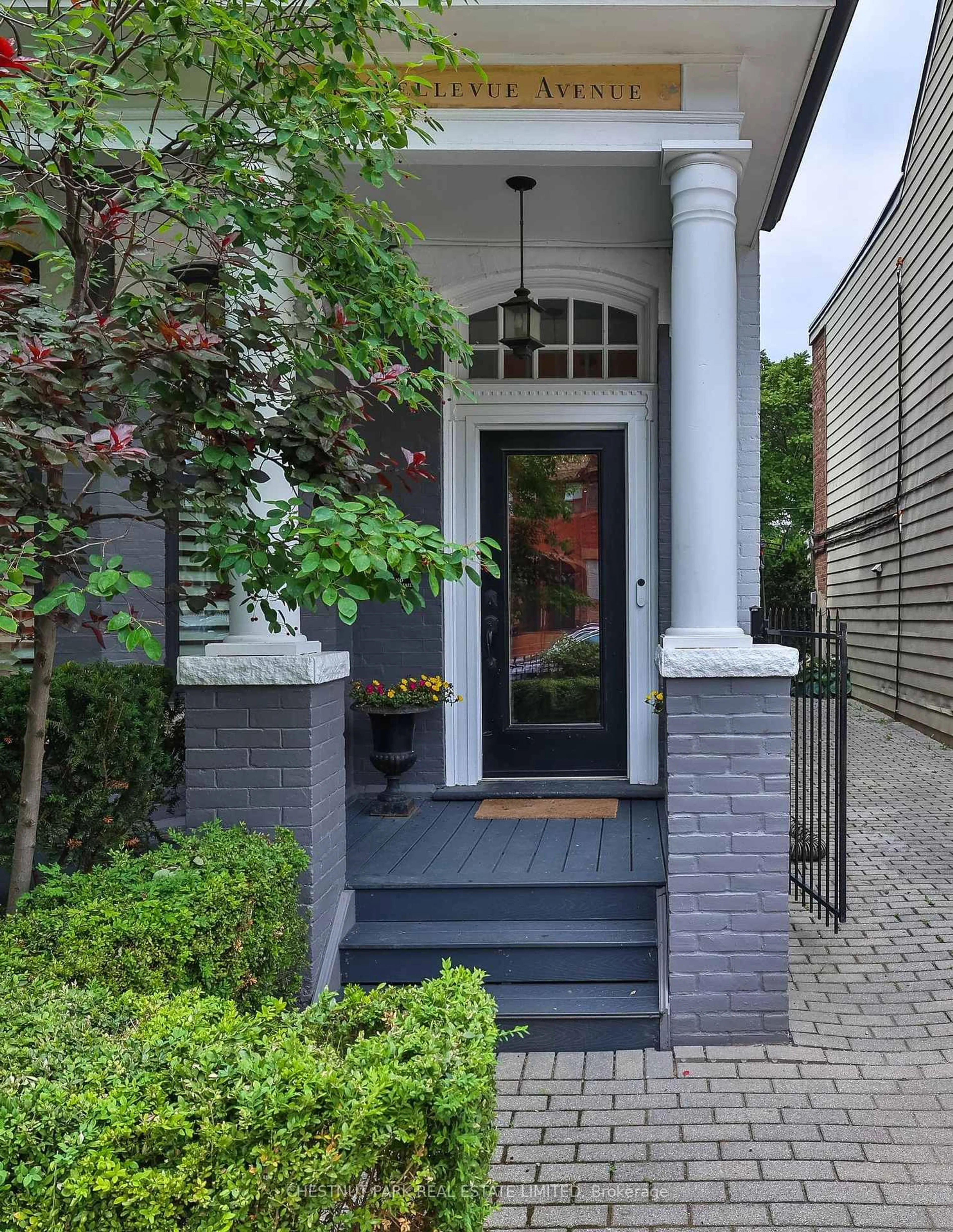 Home with brick exterior material, street for 82 Bellevue Ave, Toronto Ontario M5T 2N7