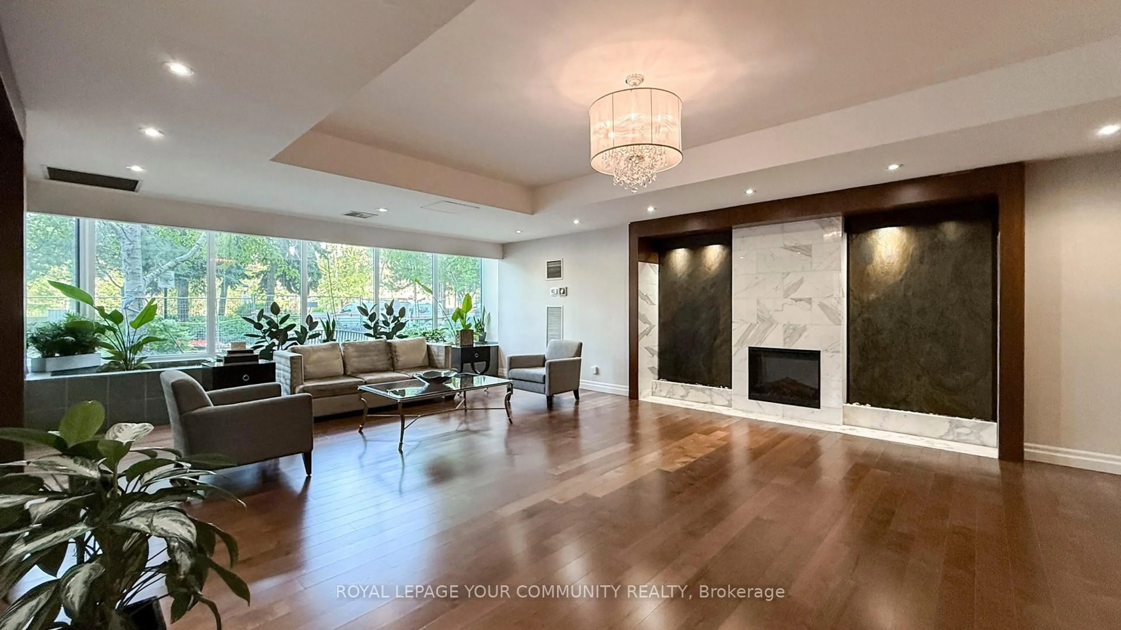 Indoor foyer for 65 Spring Garden Ave #2210, Toronto Ontario M2N 6H9