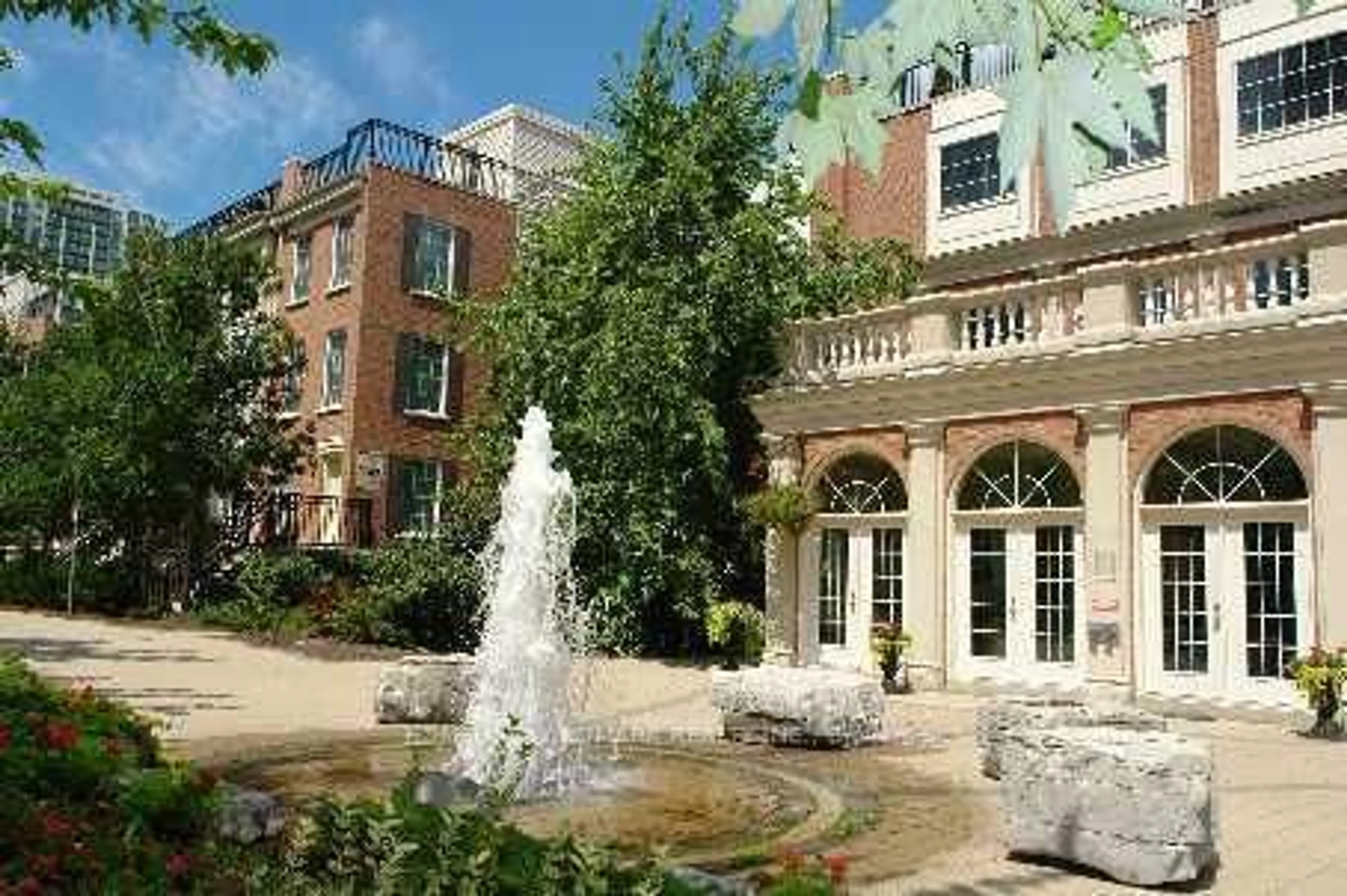 Patio, building for 5 Everson Dr #1549, Toronto Ontario M2N 7C3