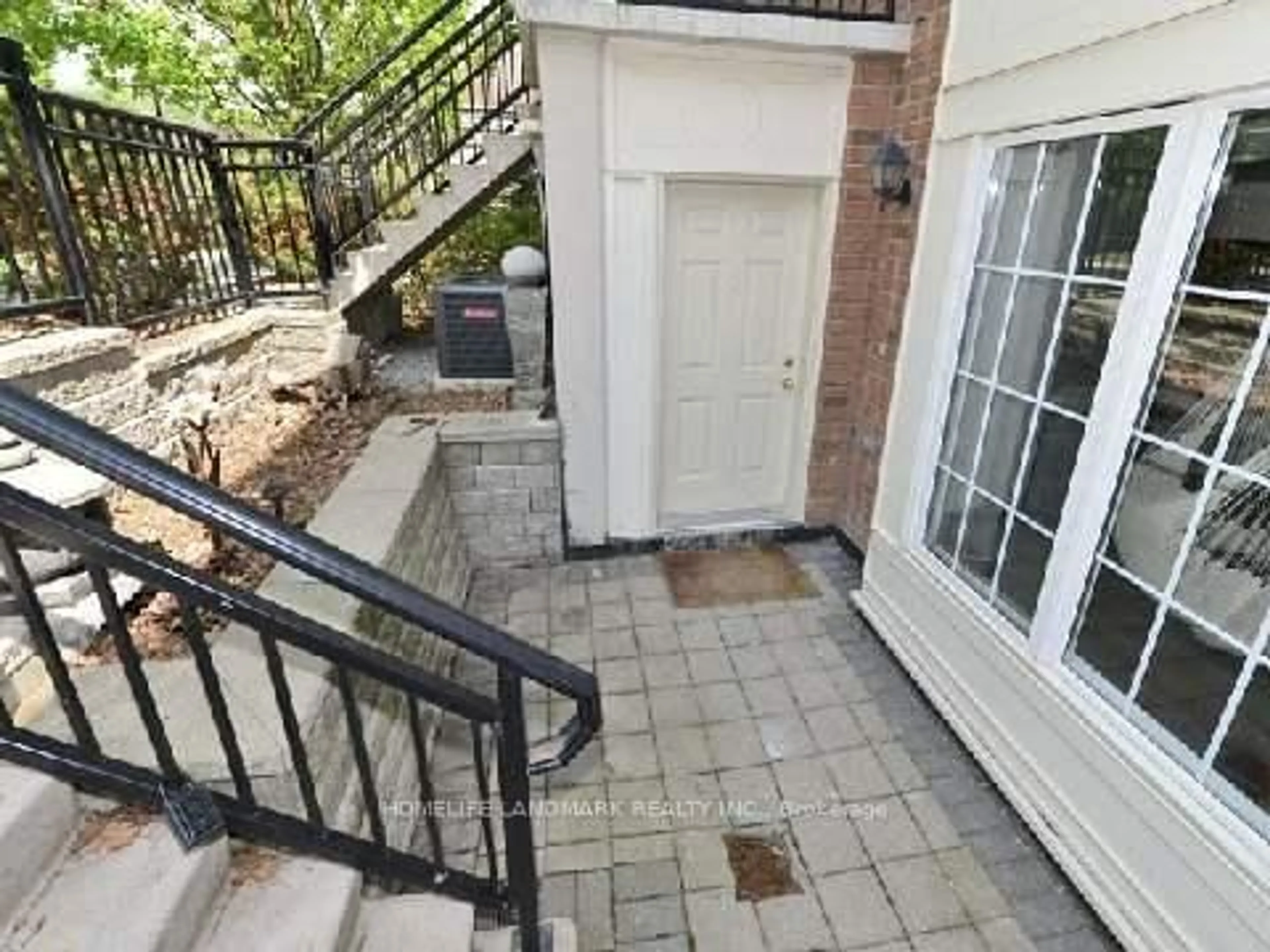 Patio, street for 5 Everson Dr #1549, Toronto Ontario M2N 7C3