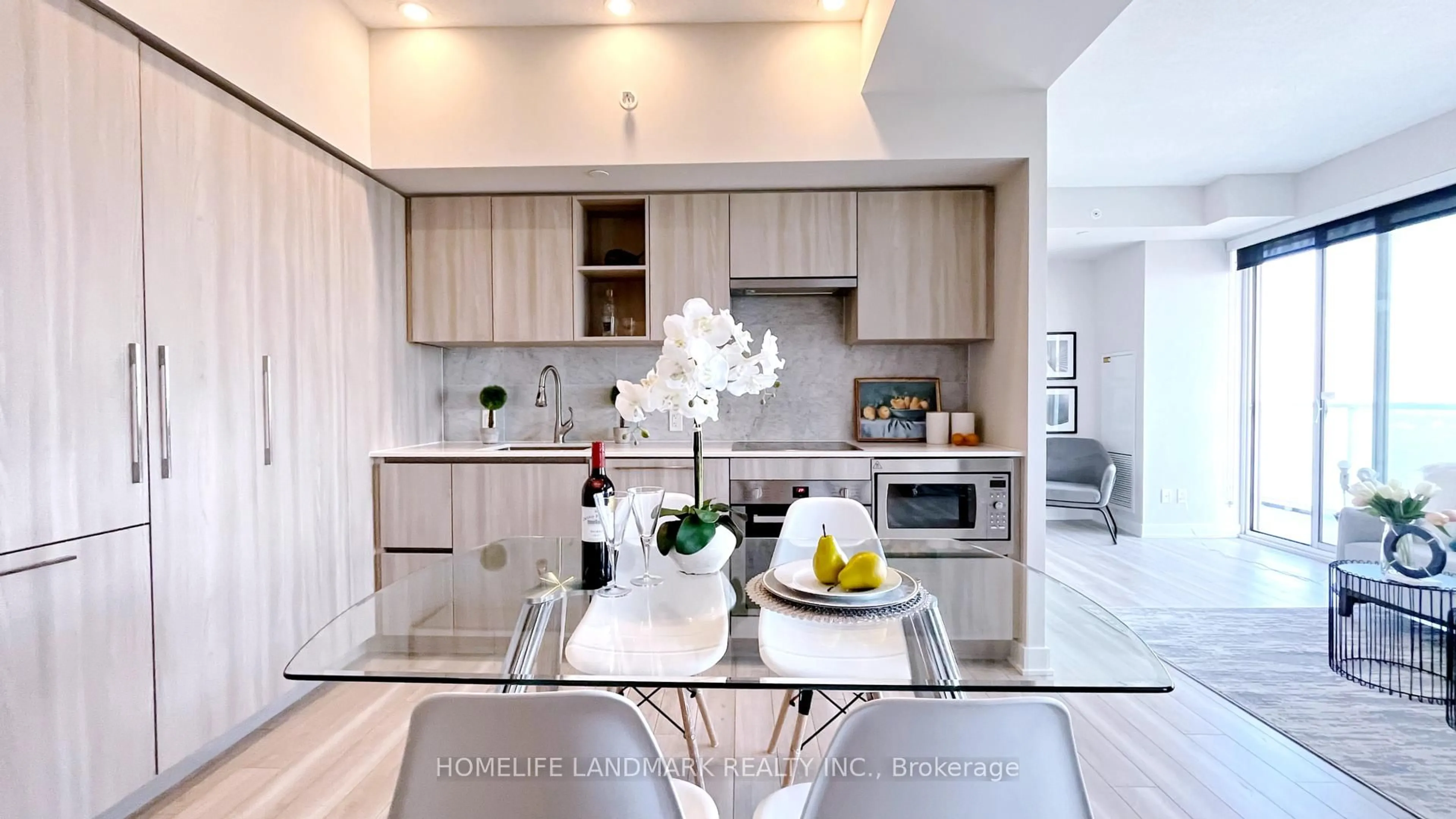 Contemporary kitchen, unknown for 19 Bathurst St #3611, Toronto Ontario M5V 0N2