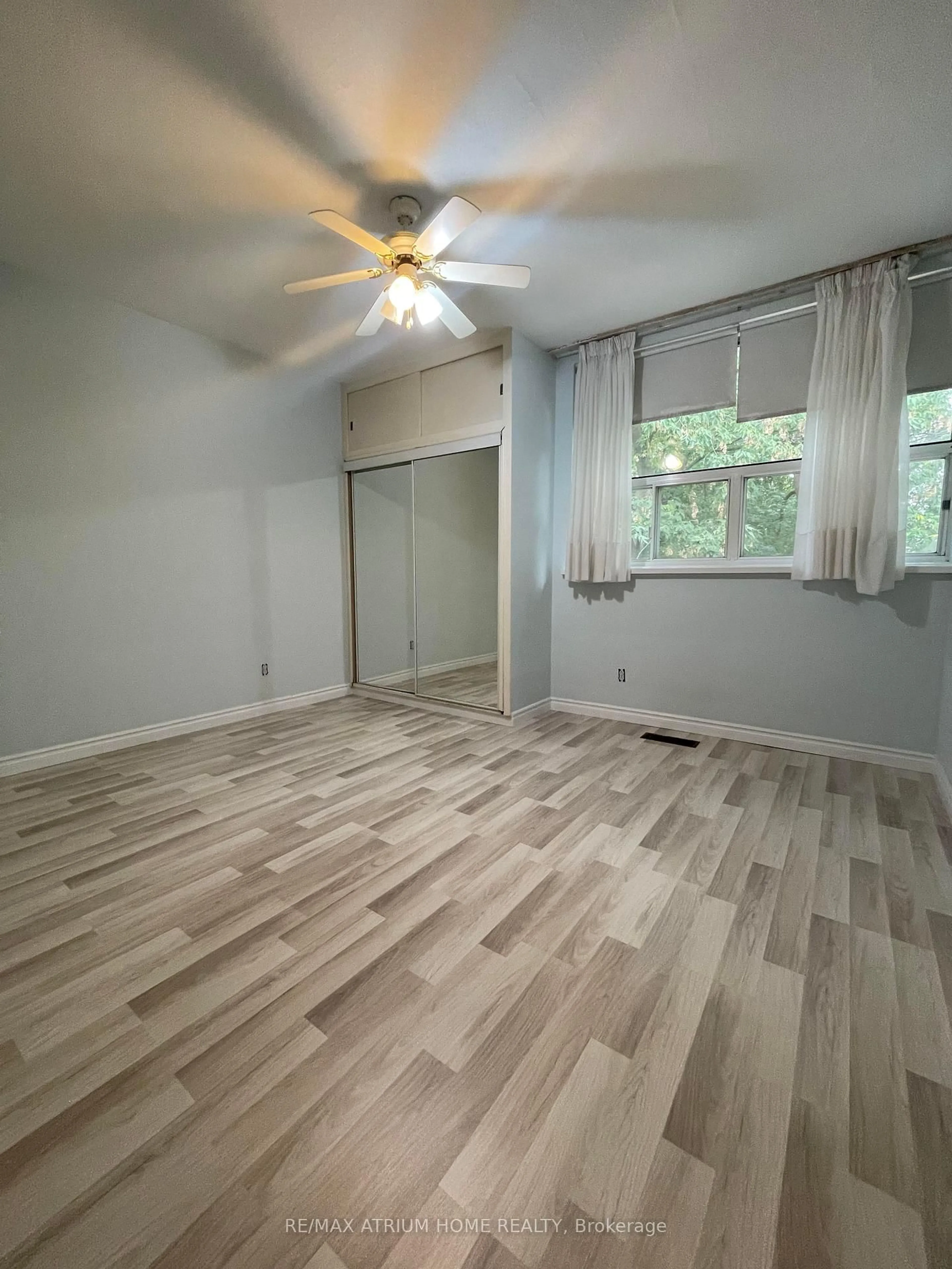 A pic of a room for 75 Stormont Ave, Toronto Ontario M5N 2C3