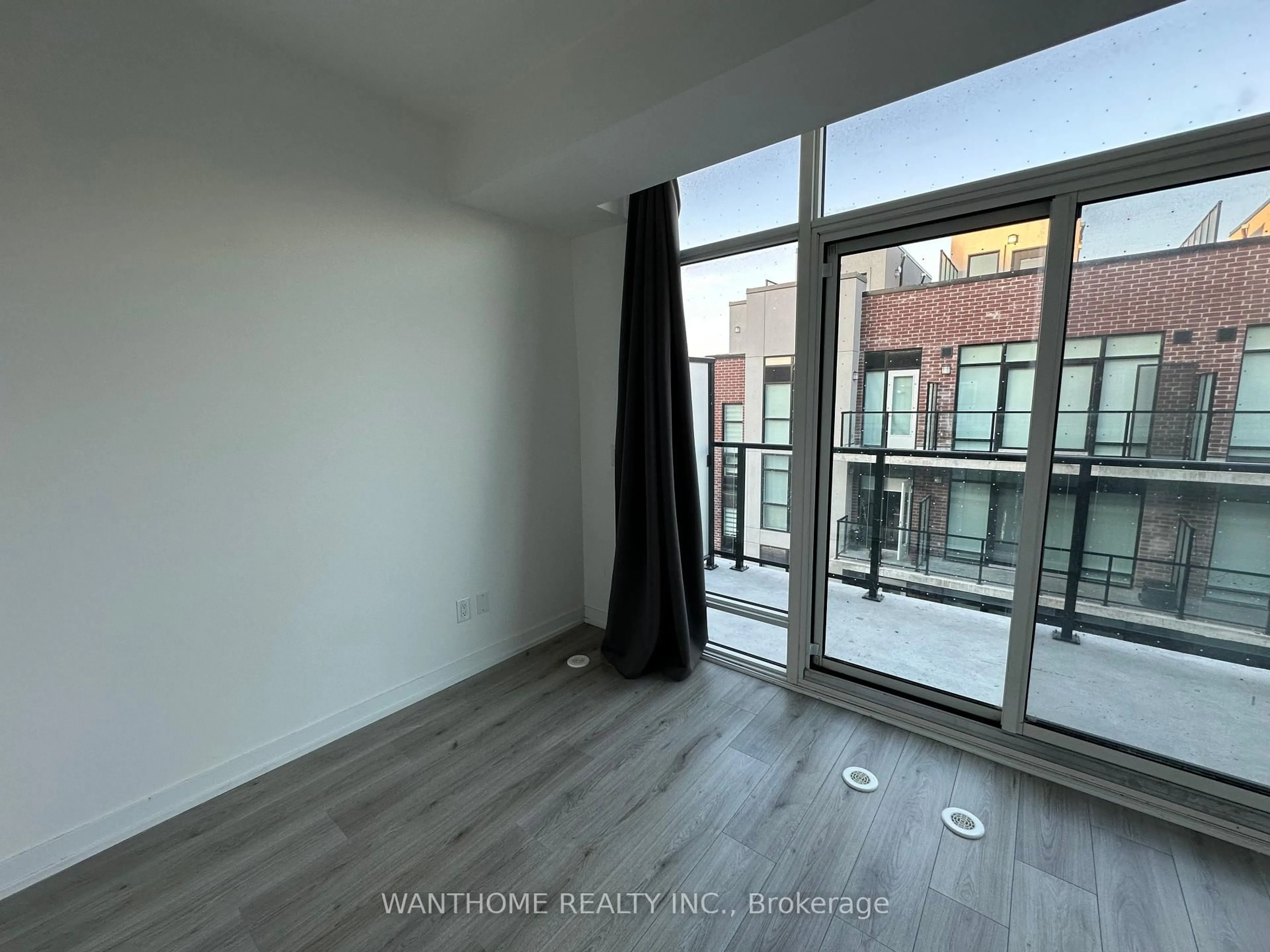 A pic of a room for 861 Sheppard Ave #15, Toronto Ontario M3H 0E9