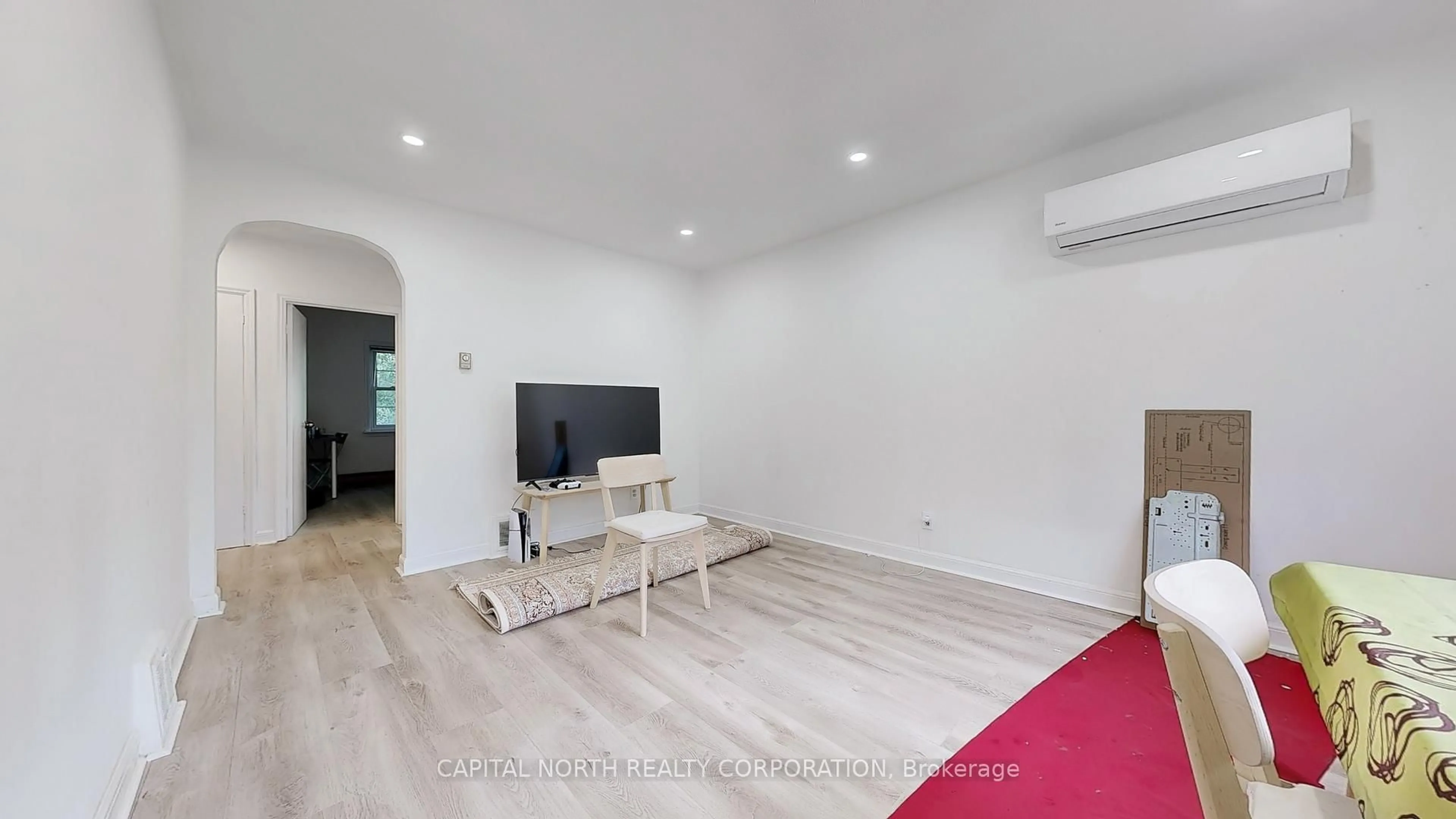 A pic of a room for 221 Patricia Ave, Toronto Ontario M2M 1J7