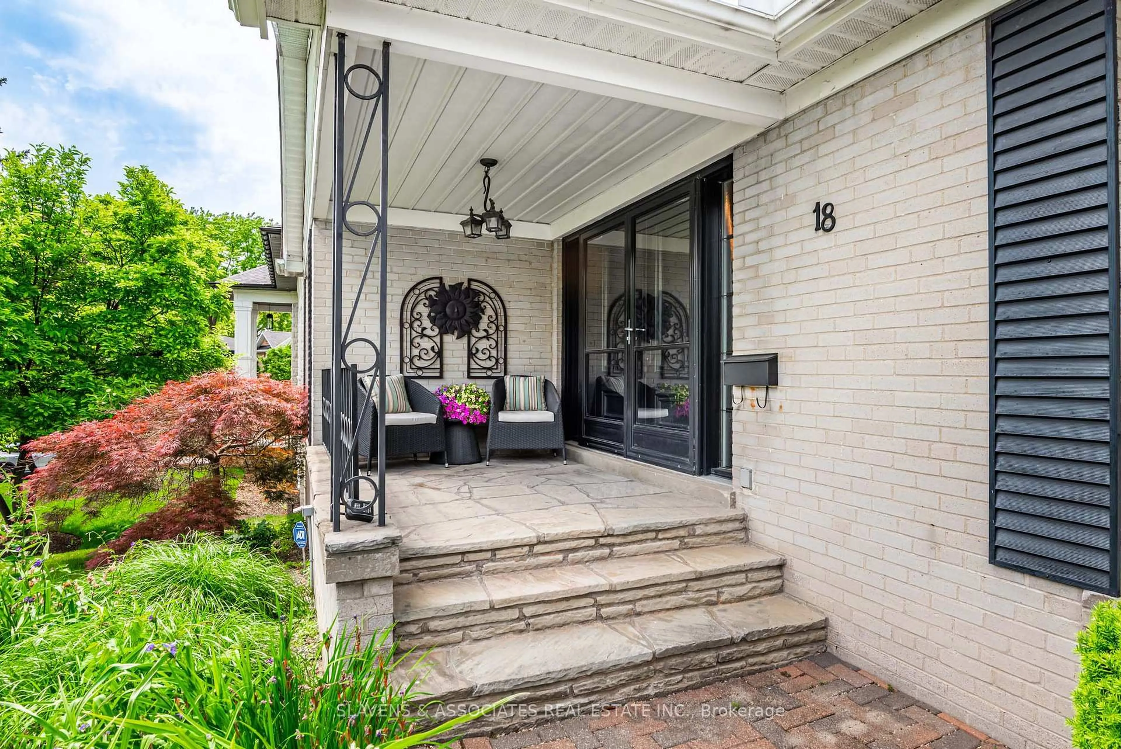 Unknown for 18 Tetbury Cres, Toronto Ontario M3A 3G3