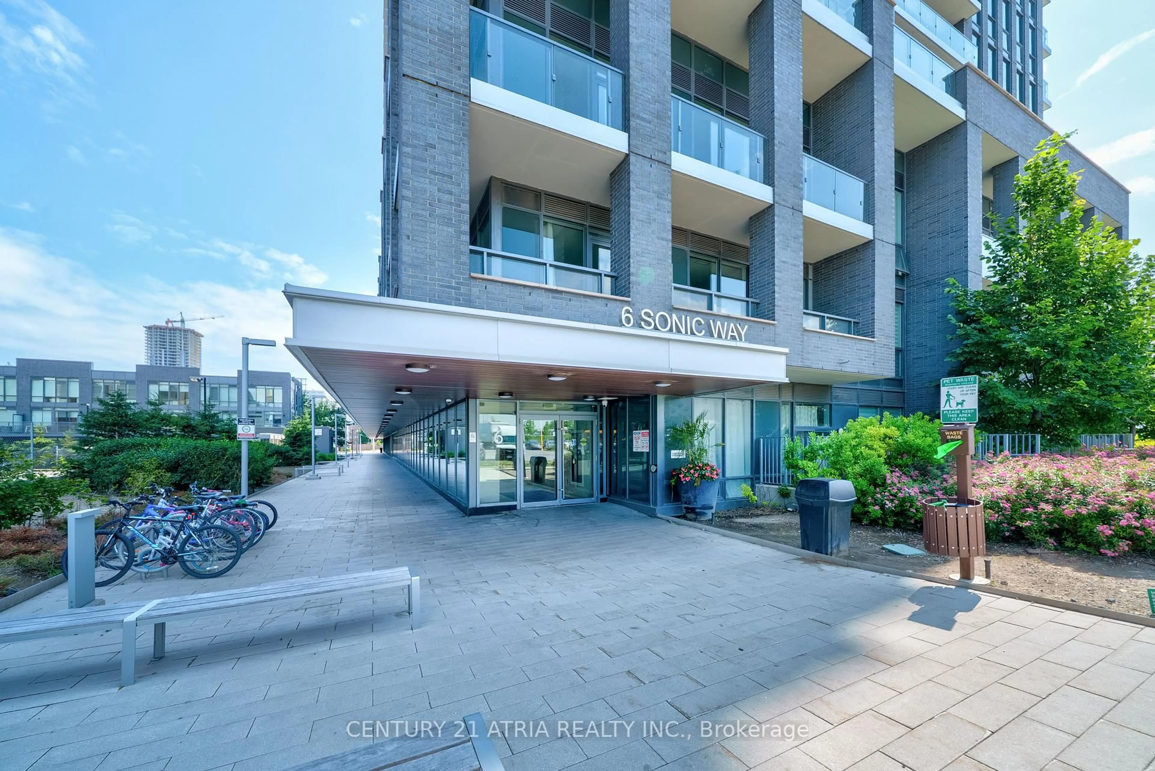 Indoor foyer for 6 Sonic Way #1701, Toronto Ontario M3C 0P1