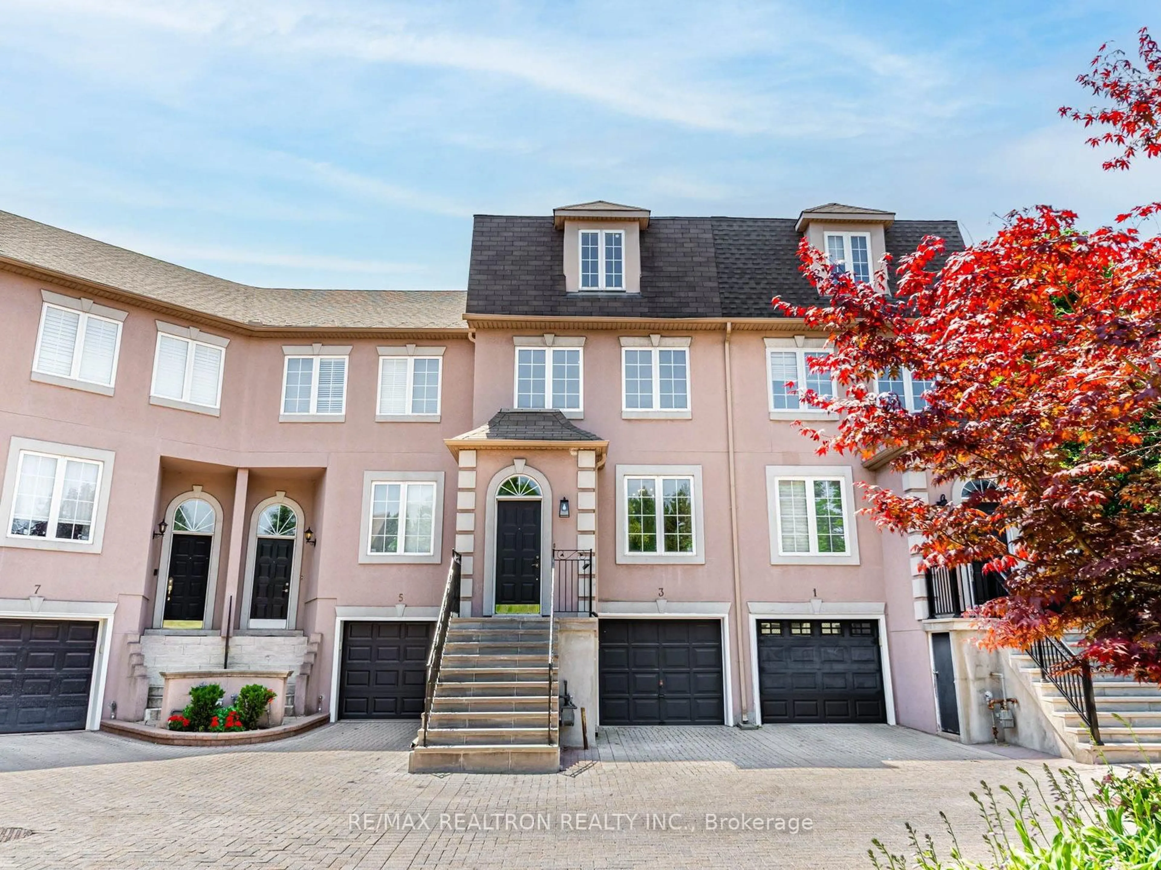 Home with brick exterior material, street for 3180 Bayview Ave #3, Toronto Ontario M2N 6W2