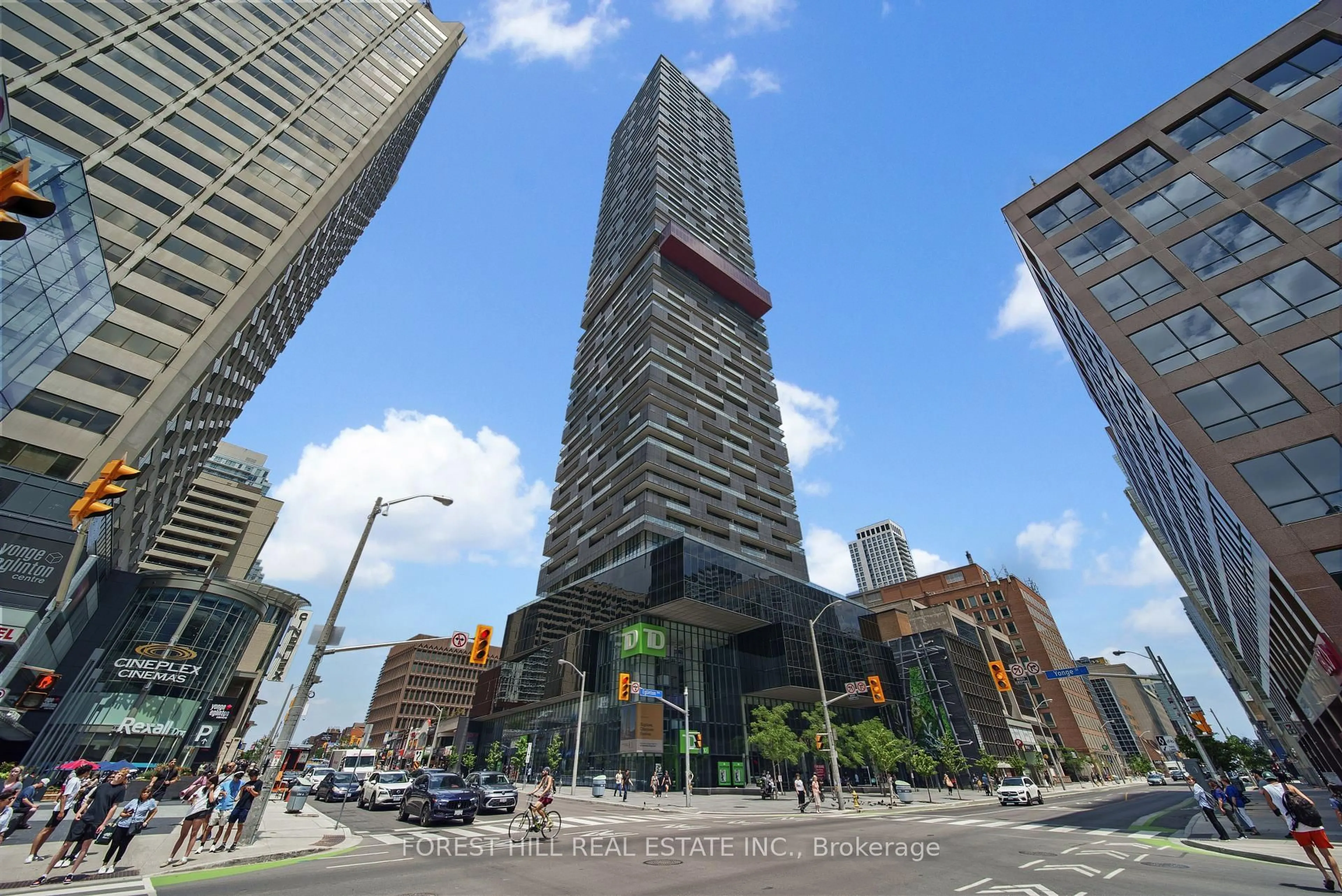 Unknown for 8 Eglinton Ave #4406, Toronto Ontario M4P 0C1