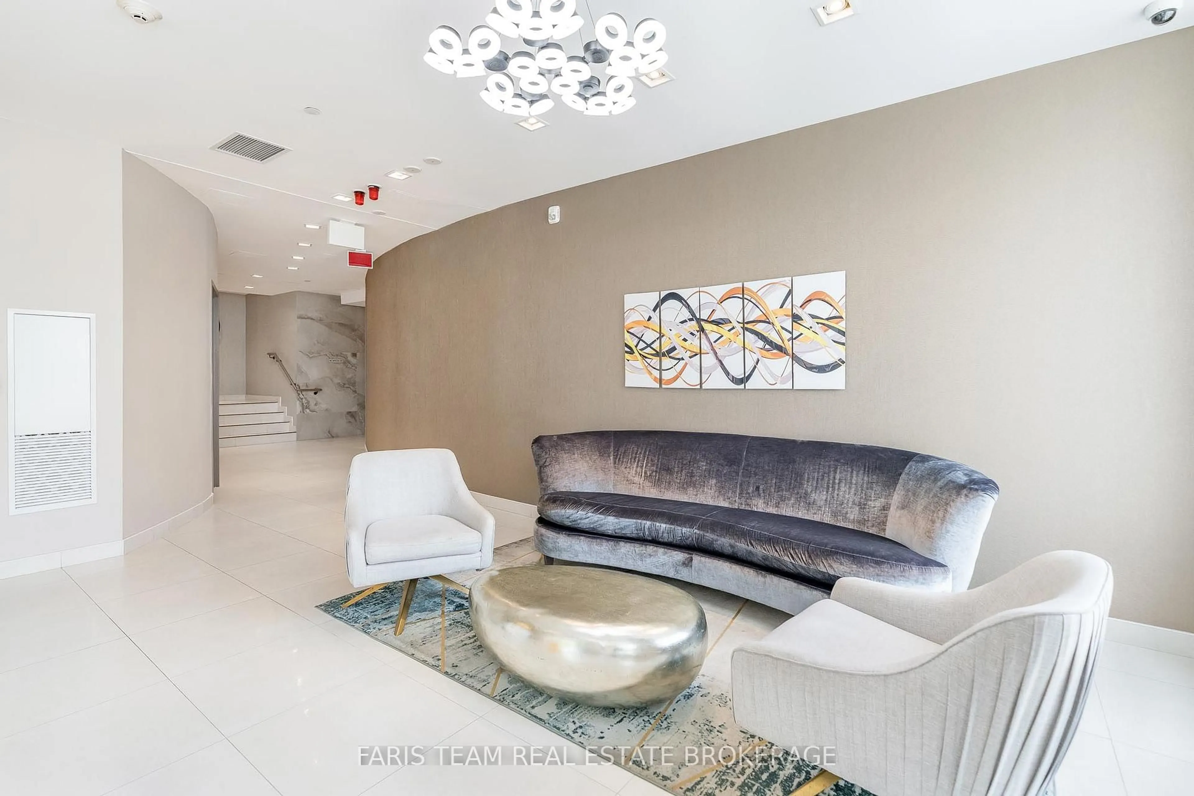 Unknown for 741 Sheppard Ave #401, Toronto Ontario M3H 2S9