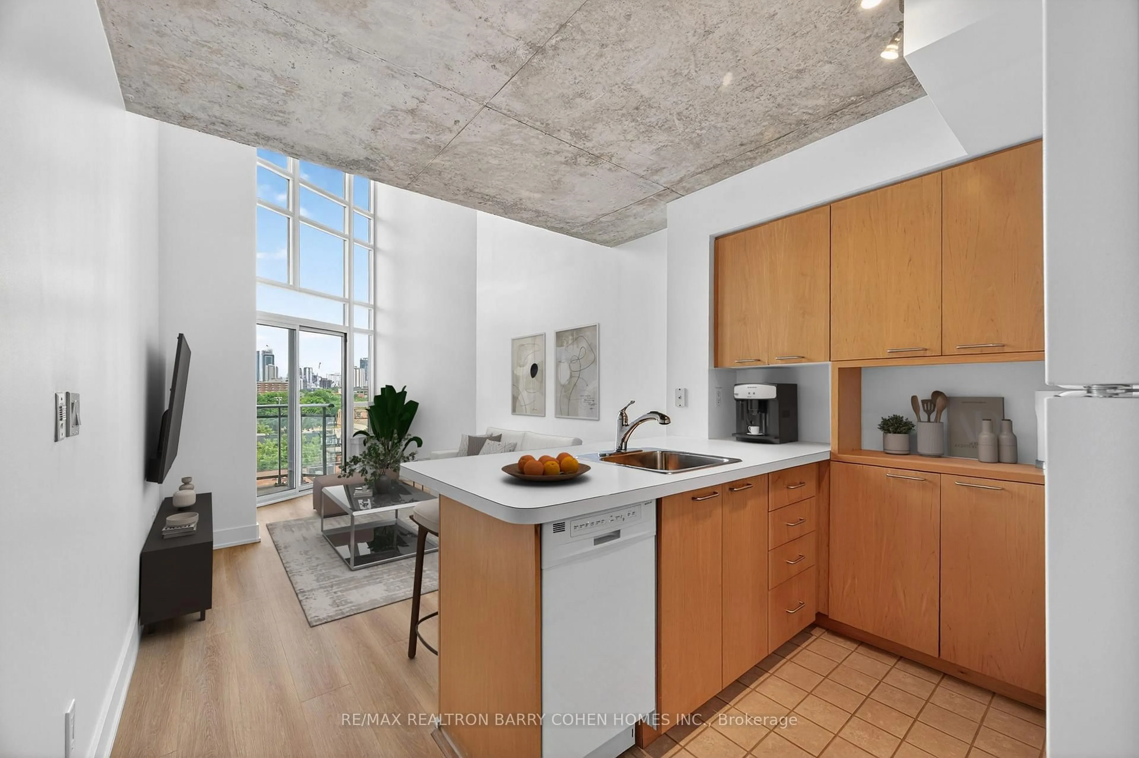 Open concept kitchen, unknown for 255 Richmond St #814, Toronto Ontario M5A 4T7