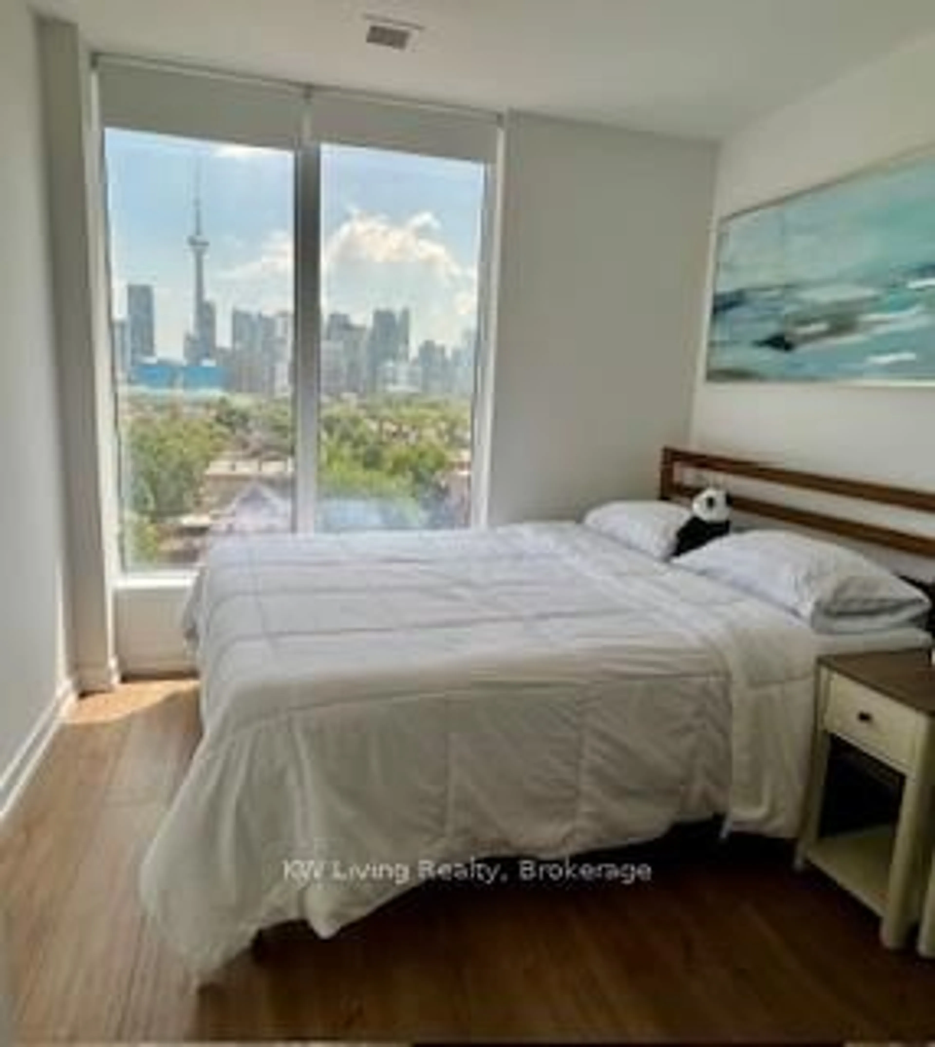 A pic of a room for 203 College St #801, Toronto Ontario M5T 1P9