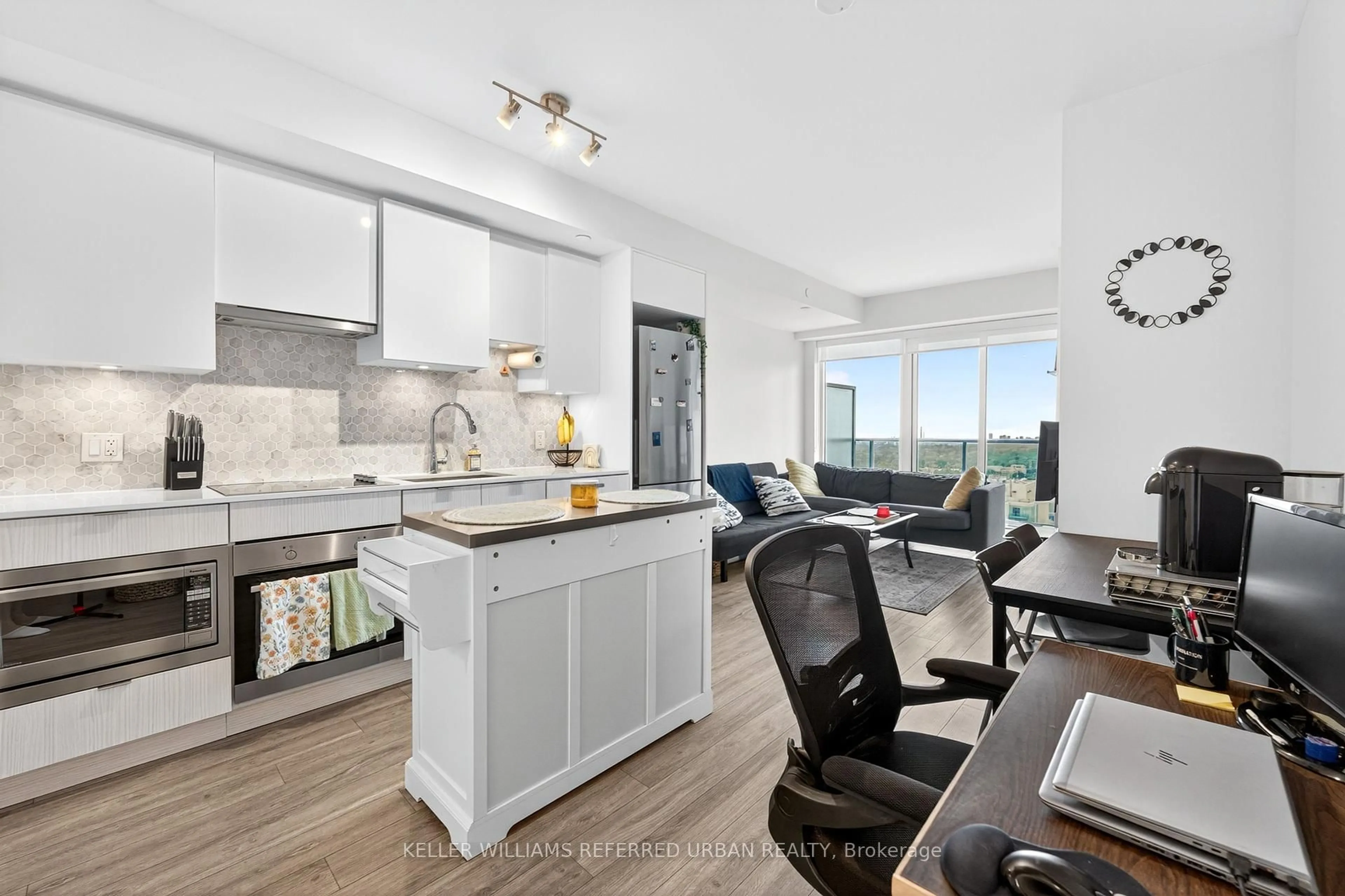 Open concept kitchen, unknown for 195 Redpath Ave #3108, Toronto Ontario M4P 0E4