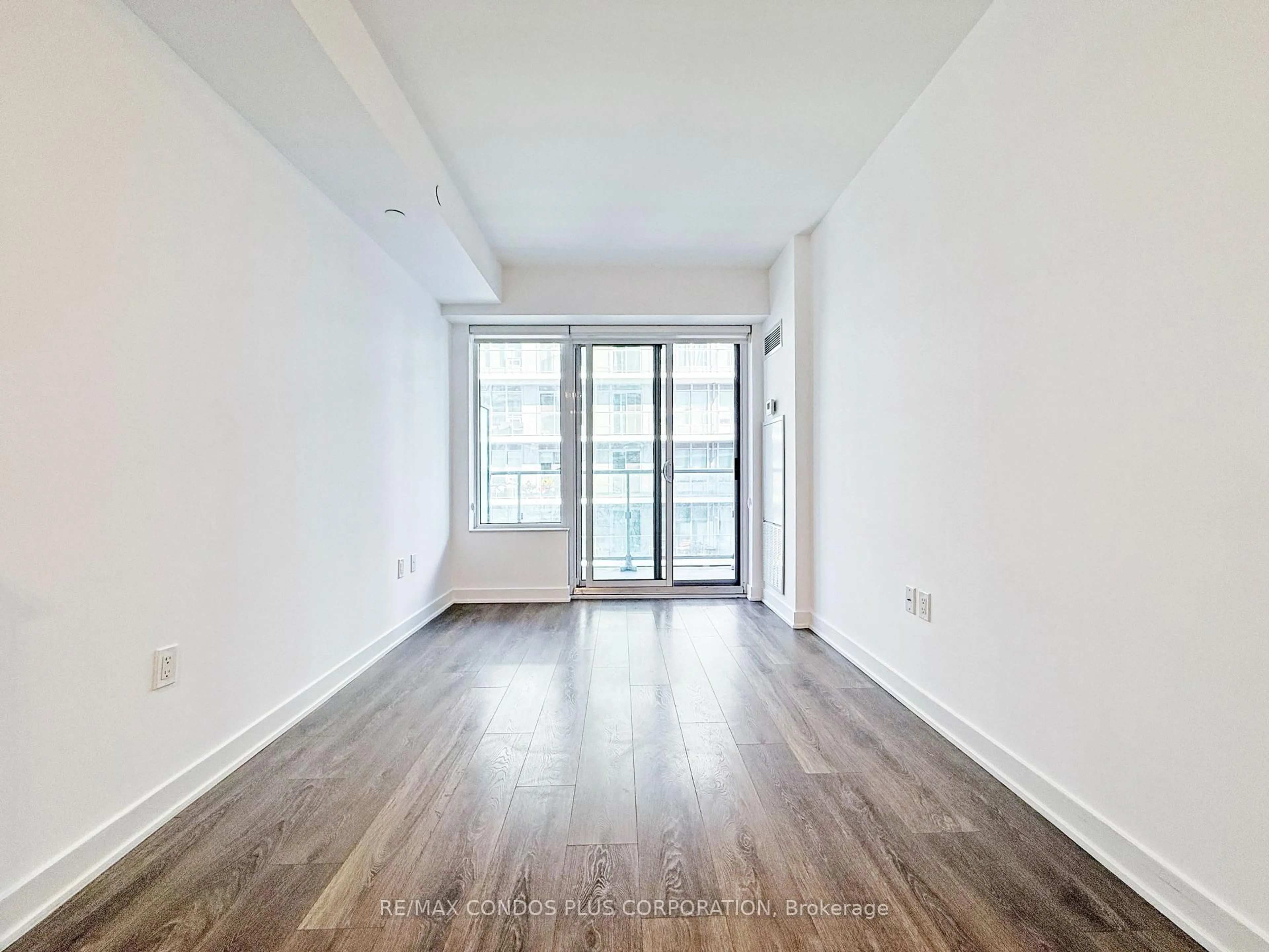 A pic of a room for 99 Broadway Ave #3506, Toronto Ontario M4P 0E3