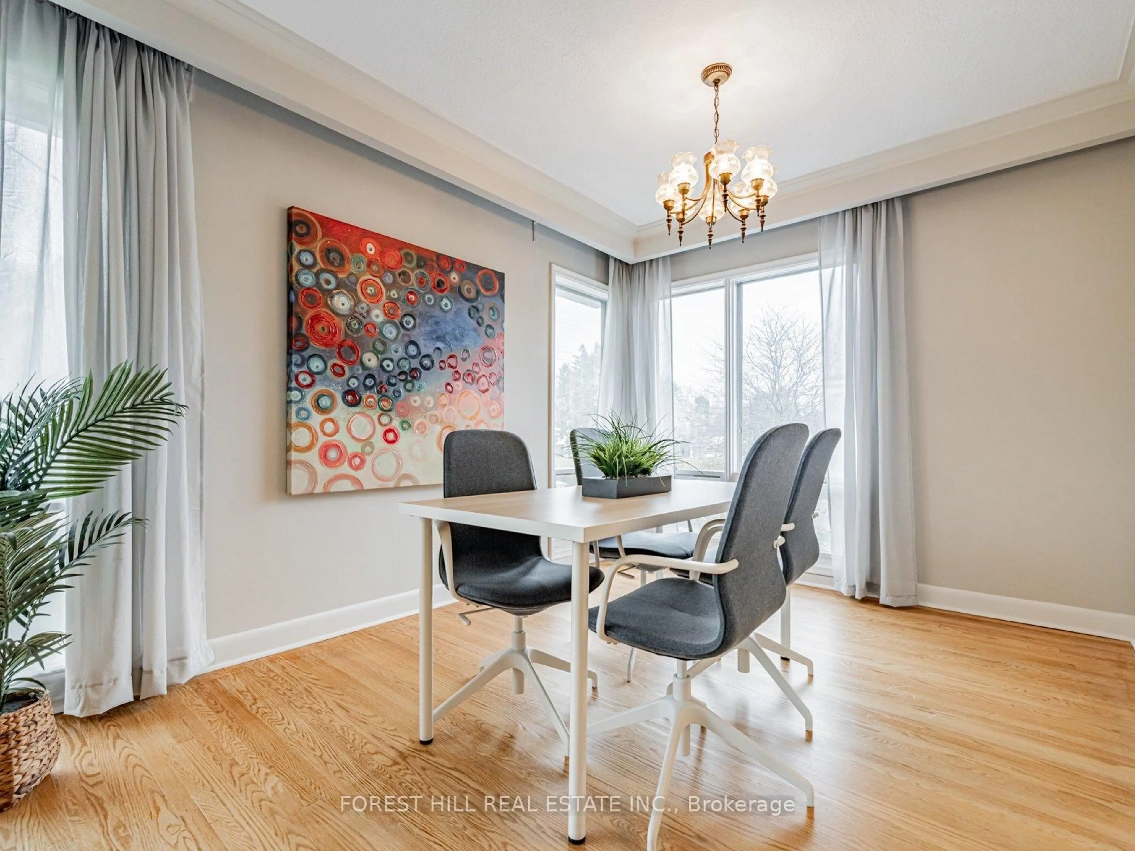Dining room, wood/laminate floor for 3 Blithfield Ave, Toronto Ontario M2K 1X9